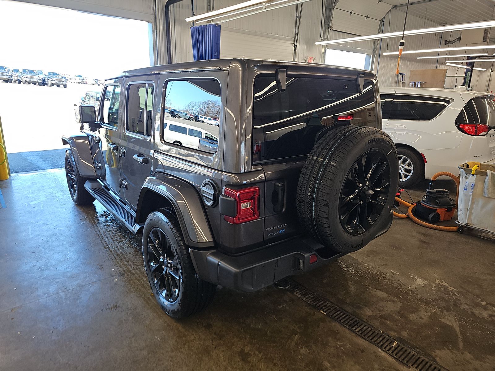 JEEP WRANGLER - 7