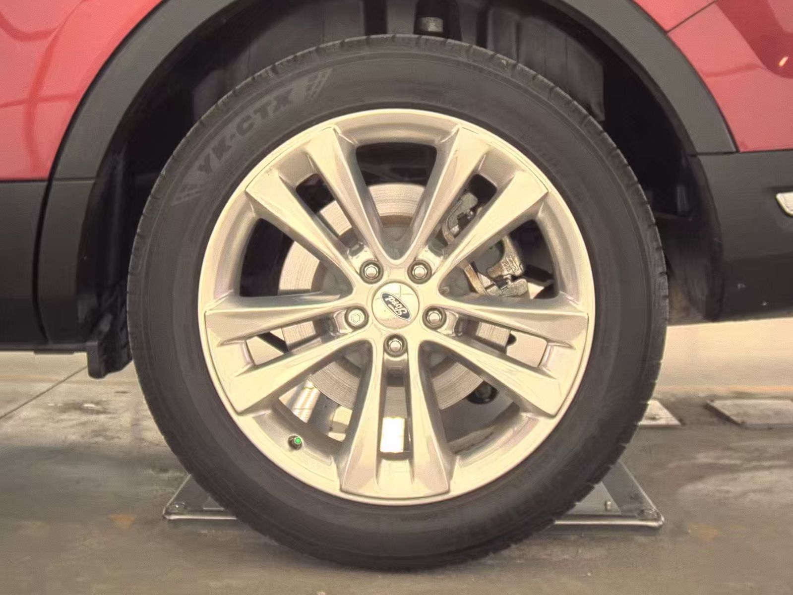 2019 Ford Explorer Limited FWD