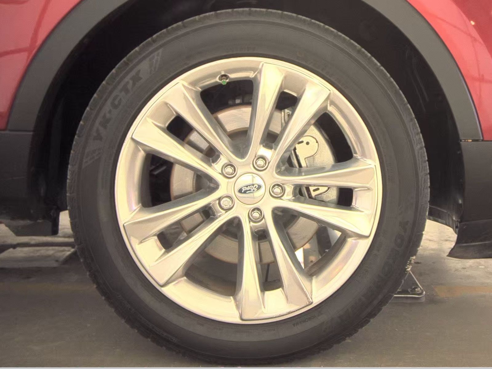 2019 Ford Explorer Limited FWD