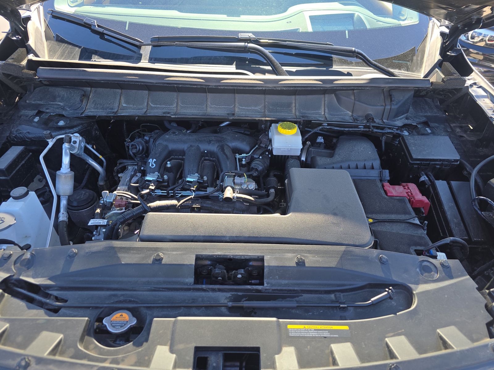 2025 Nissan Pathfinder Platinum FWD