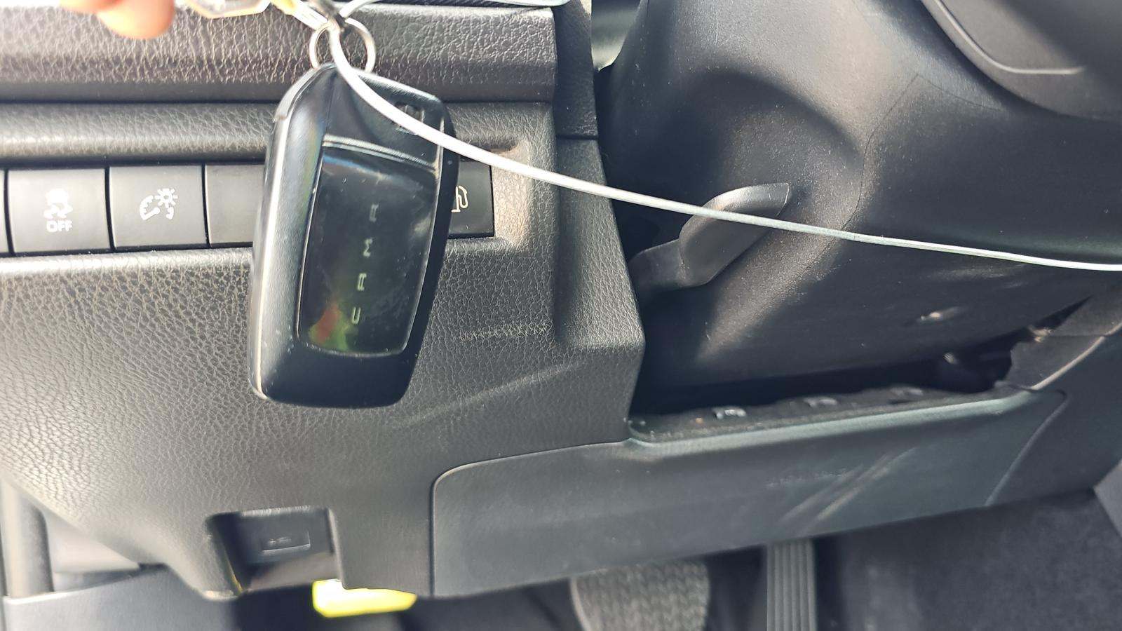 2025 Toyota Camry LE FWD