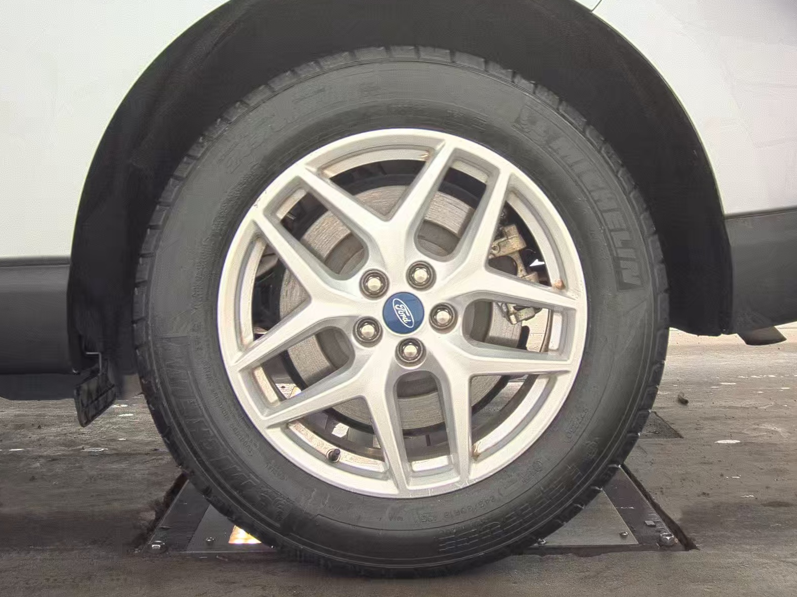 2022 Ford Edge SEL AWD