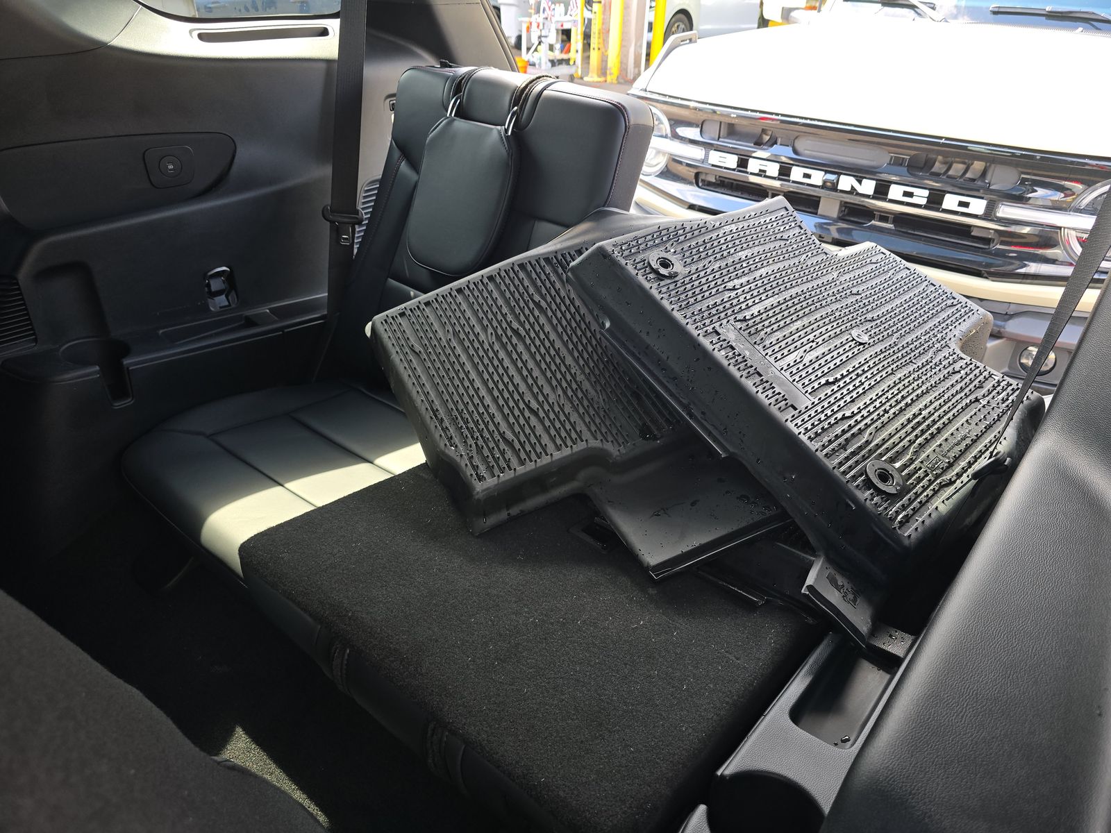 2025 Ford Explorer ST-Line AWD