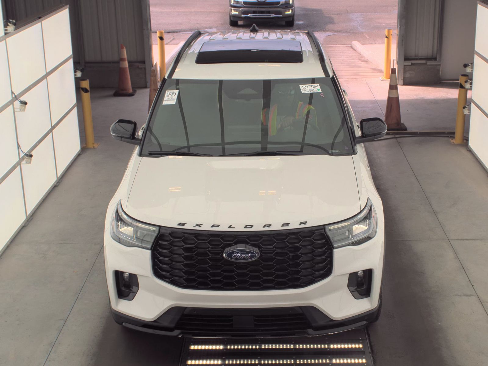 2025 Ford Explorer ST-Line AWD