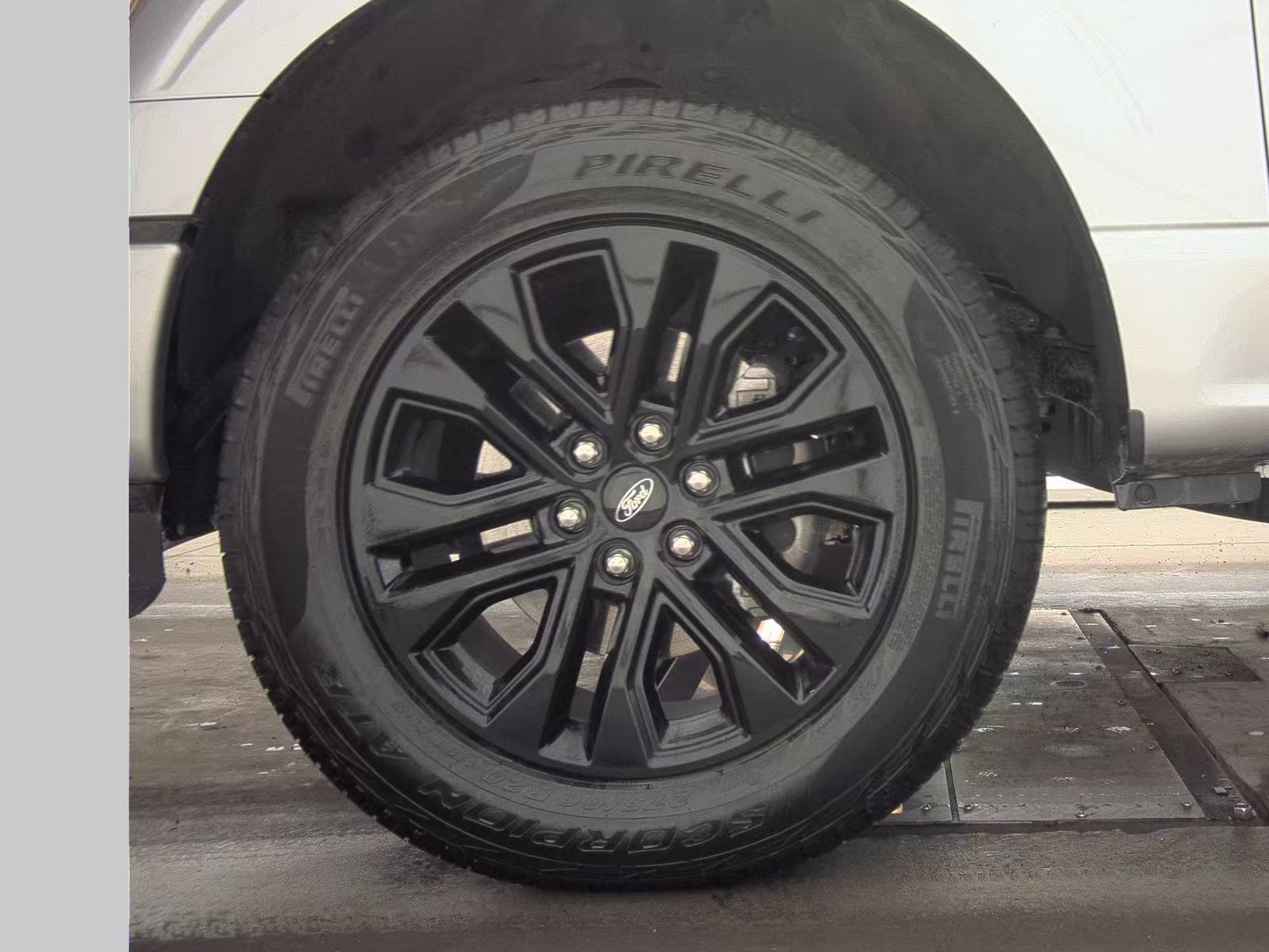 2025 Ford F-150 XLT AWD