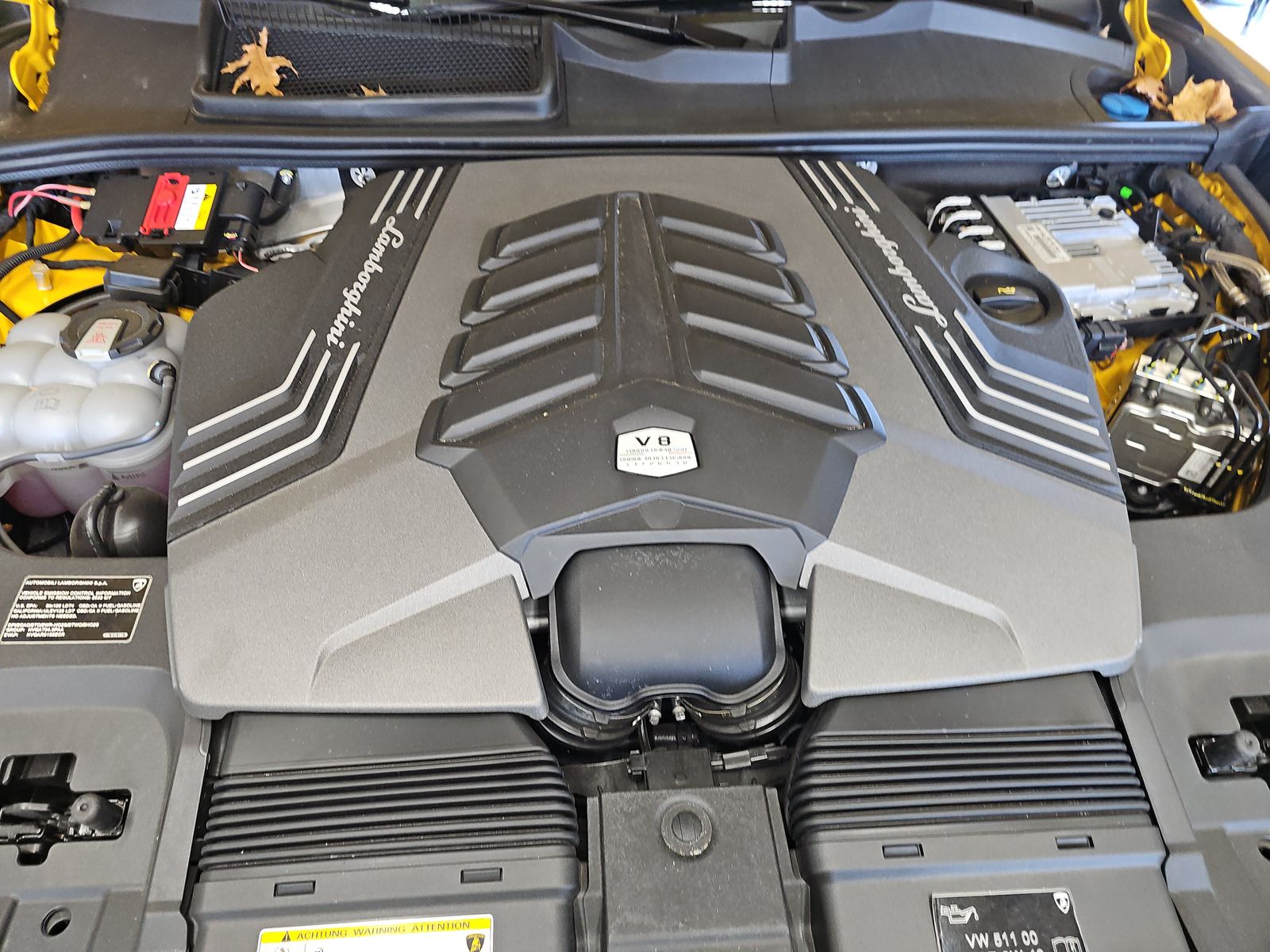 2022 Lamborghini Urus Base AWD