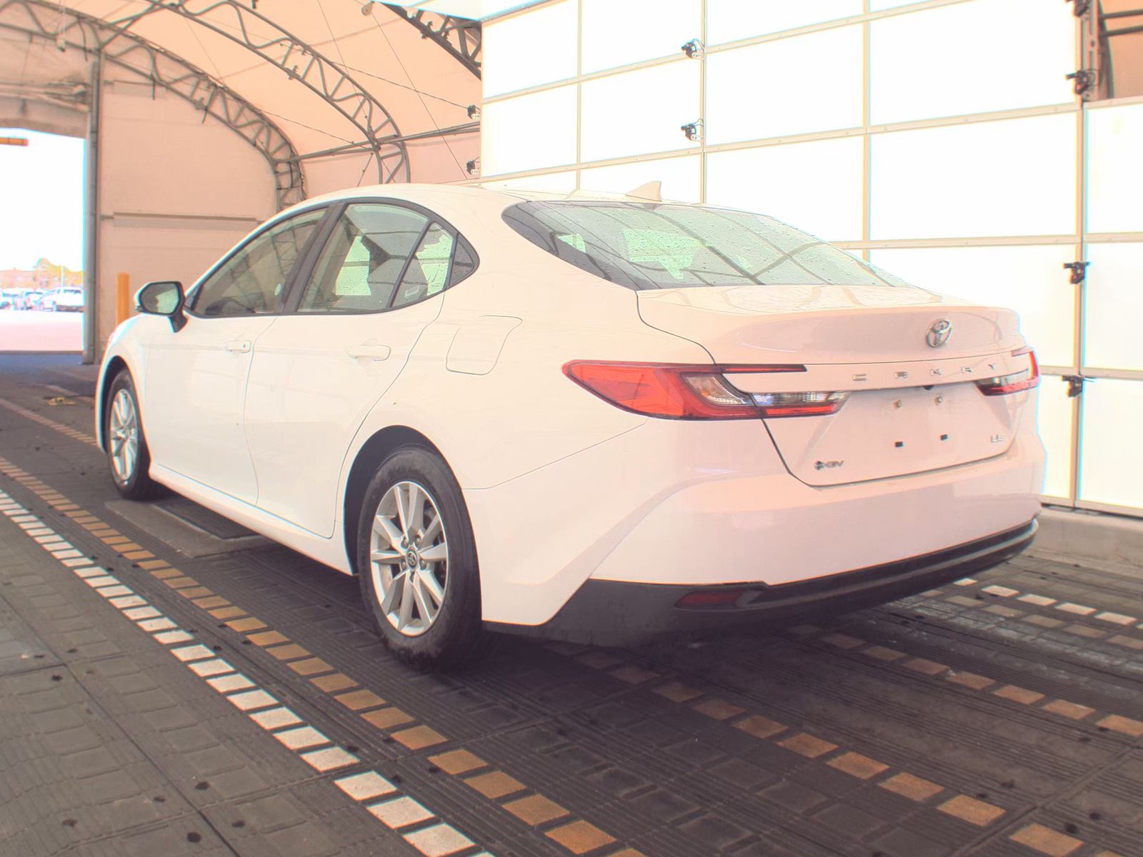 2025 Toyota Camry LE FWD