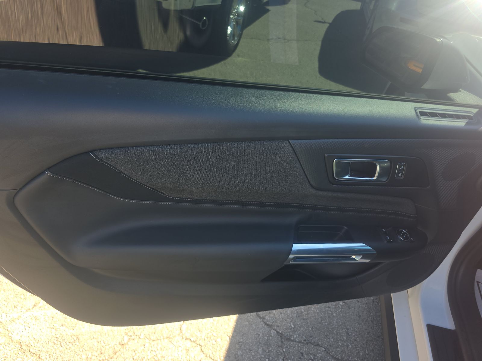 2025 Ford Mustang EcoBoost RWD