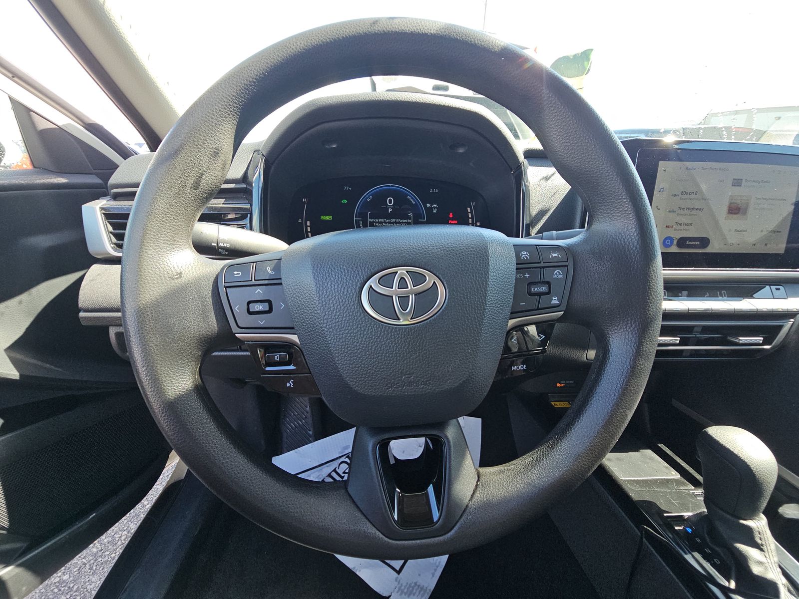 2025 Toyota Camry LE FWD