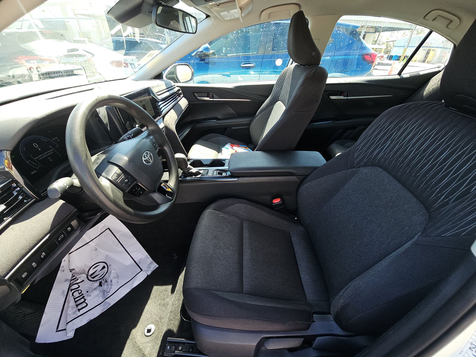 2025 Toyota Camry LE FWD