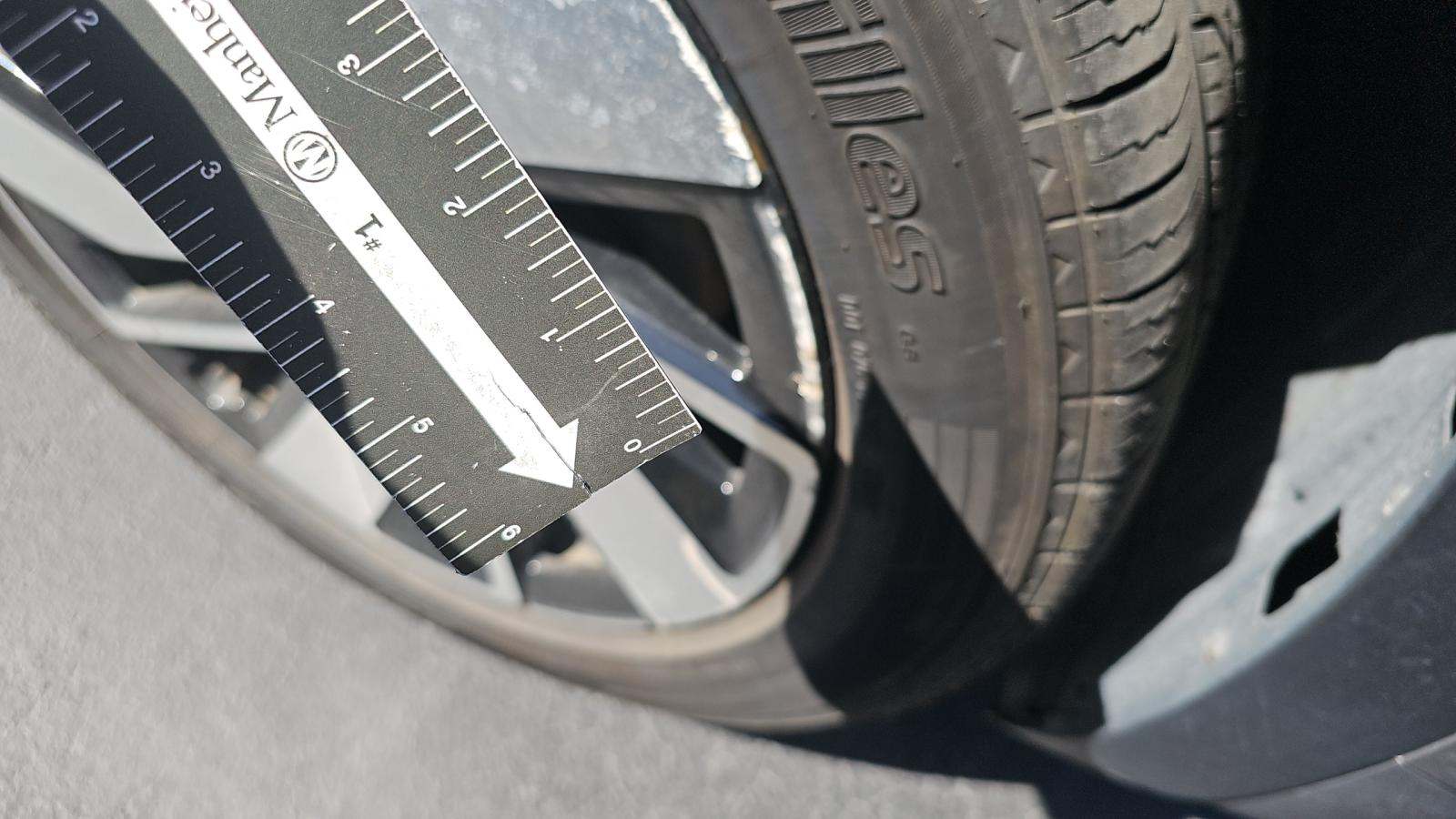 2024 Volkswagen Atlas 2.0T SE FWD