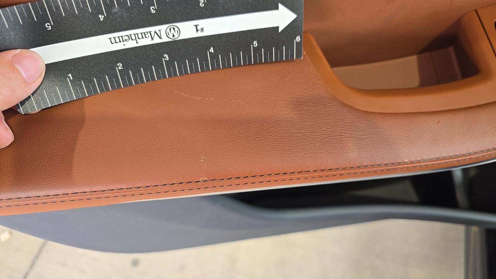 2024 BMW X7 M60i AWD