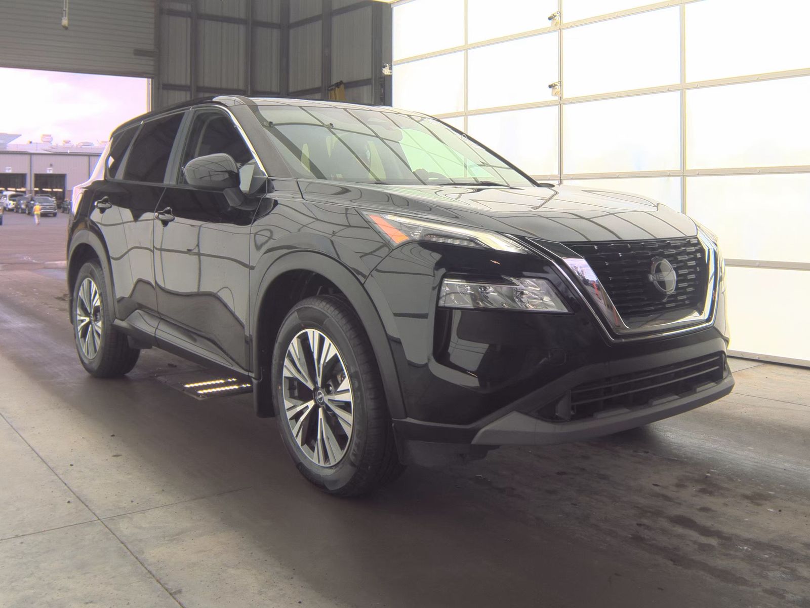 2023 Nissan Rogue SV FWD