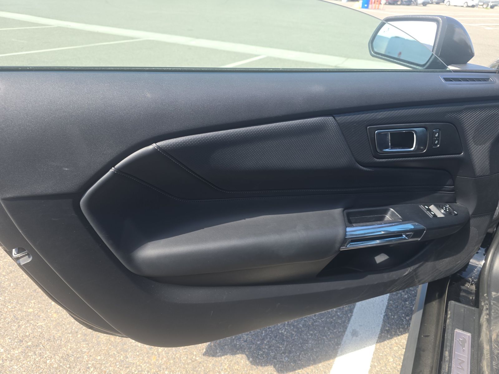 2025 Ford Mustang EcoBoost Premium RWD