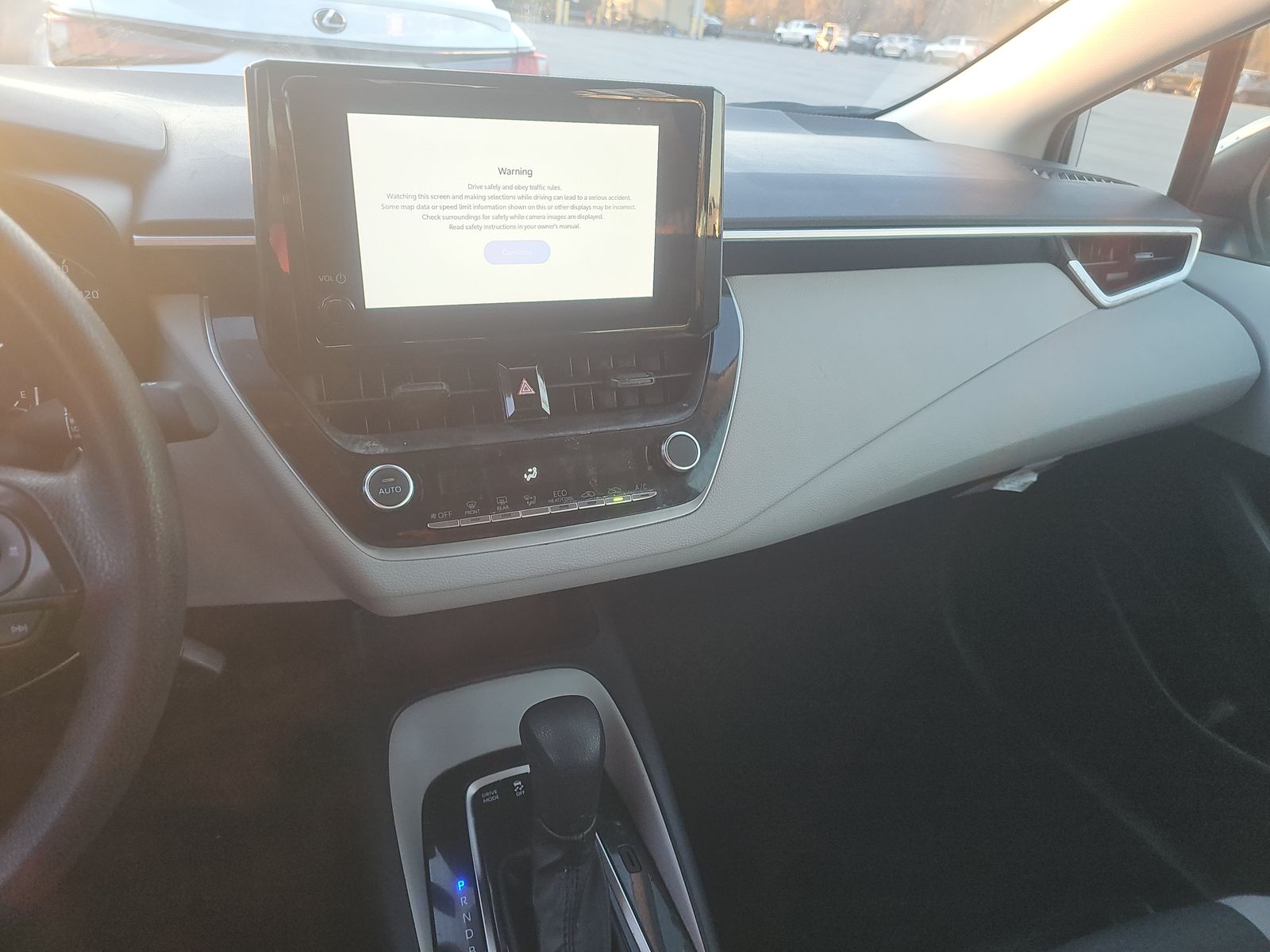 2025 Toyota Corolla Hybrid LE FWD