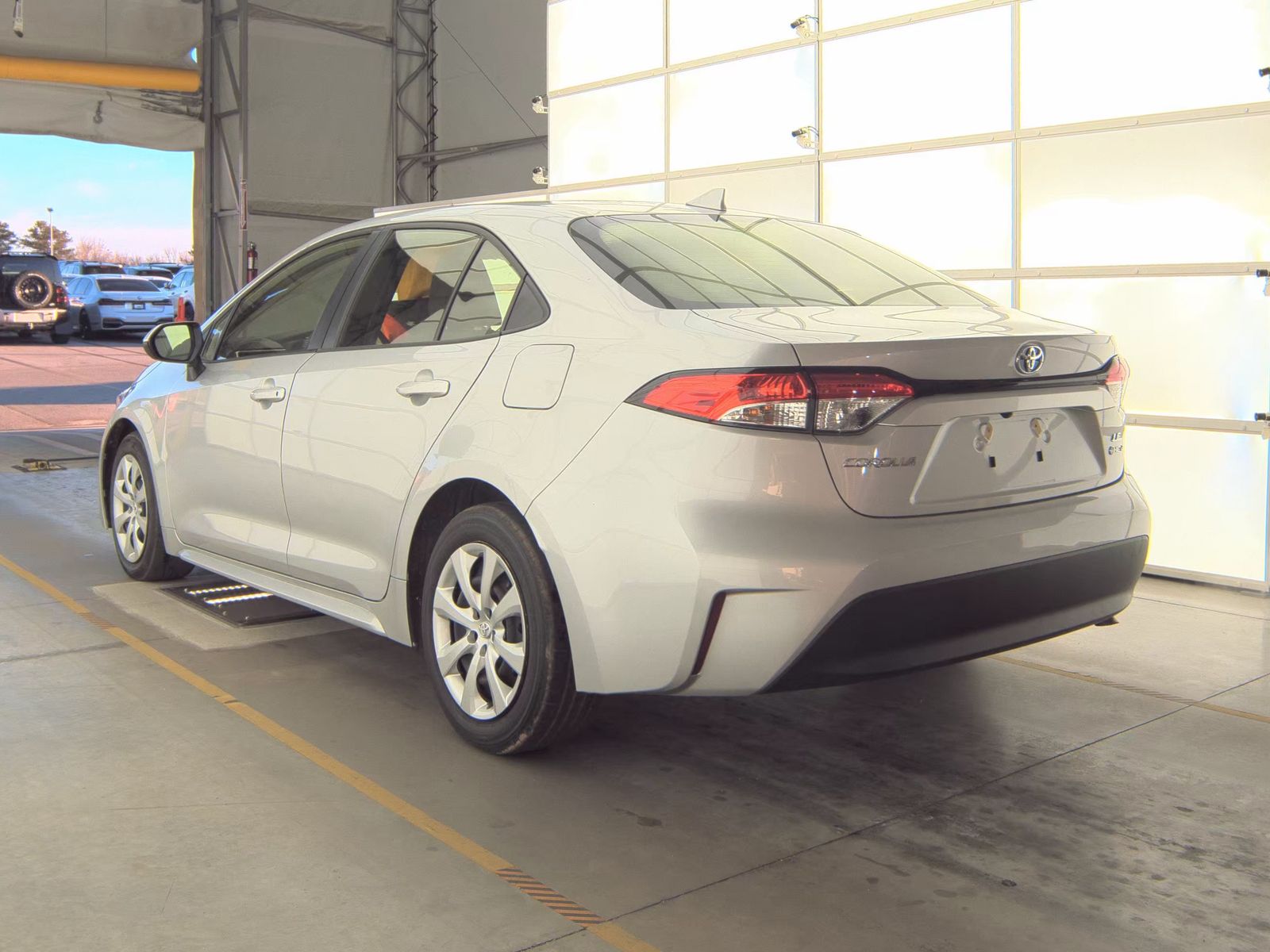 2025 Toyota Corolla Hybrid LE FWD
