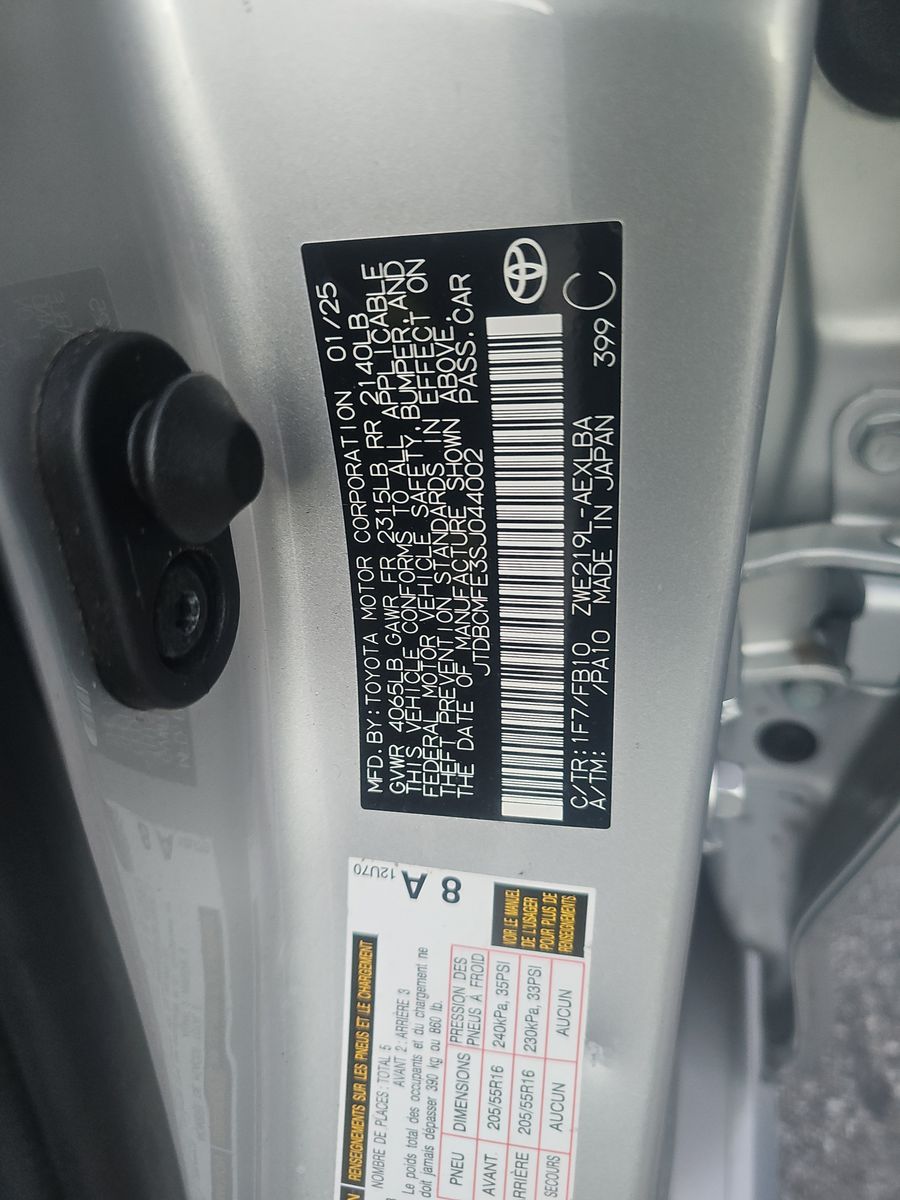 2025 Toyota Corolla Hybrid LE FWD