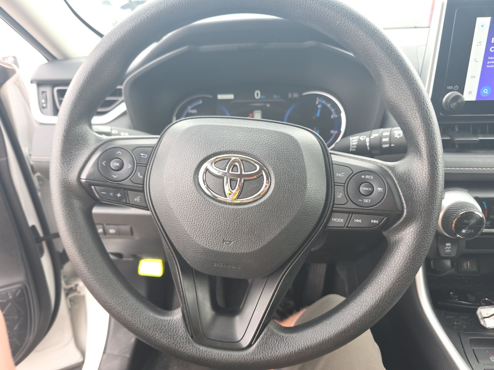 2025 Toyota RAV4 Hybrid XLE AWD
