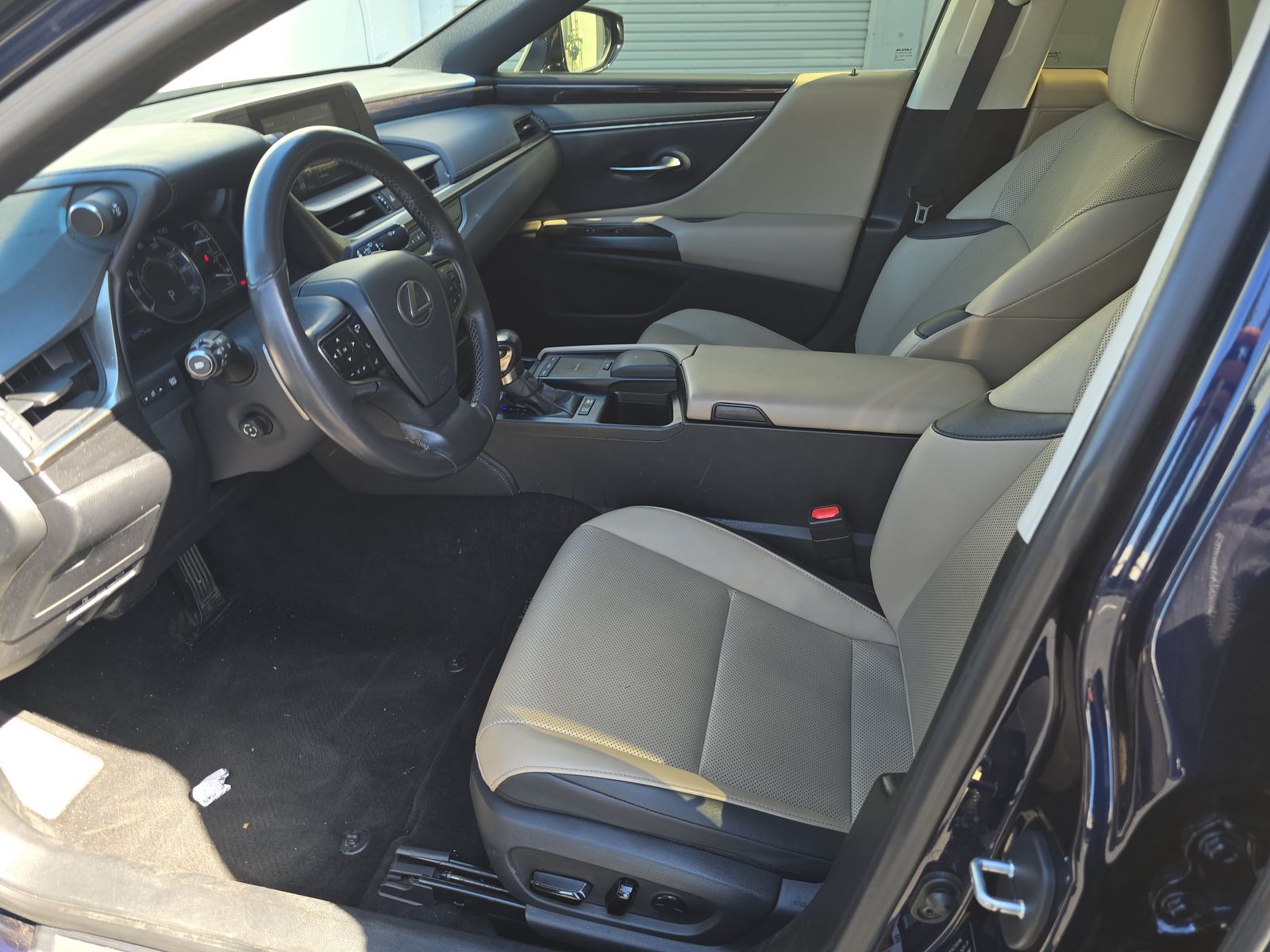 2021 Lexus ES ES 300h FWD