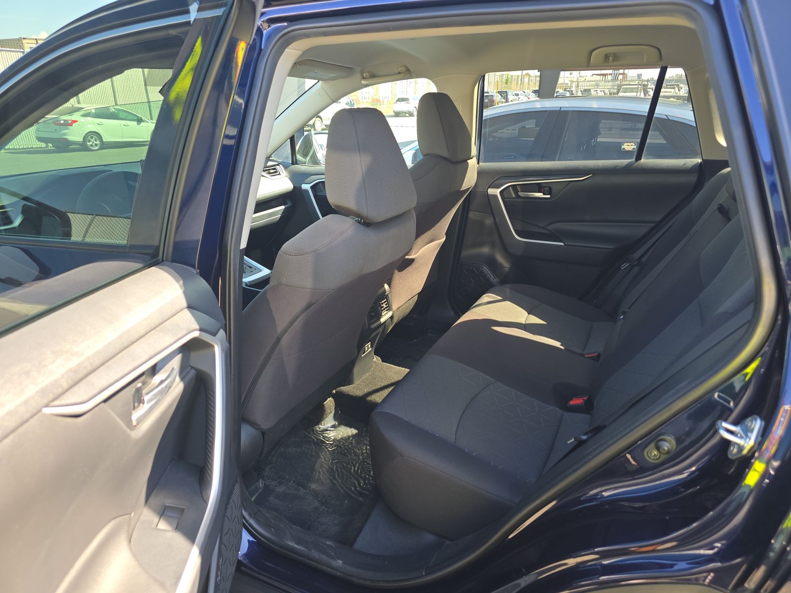 2021 Toyota RAV4 XLE FWD