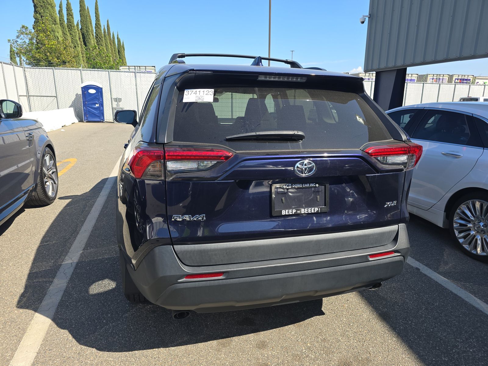 2021 Toyota RAV4 XLE FWD