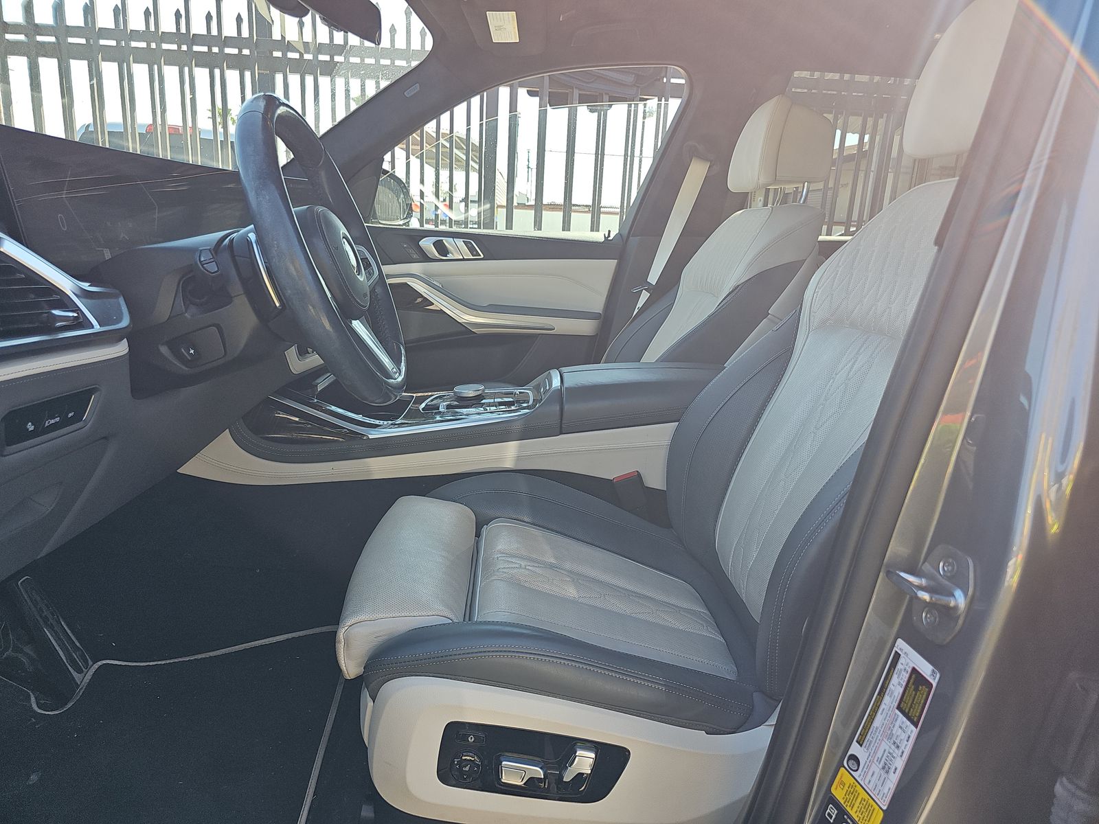 2024 BMW X7 xDrive40i AWD