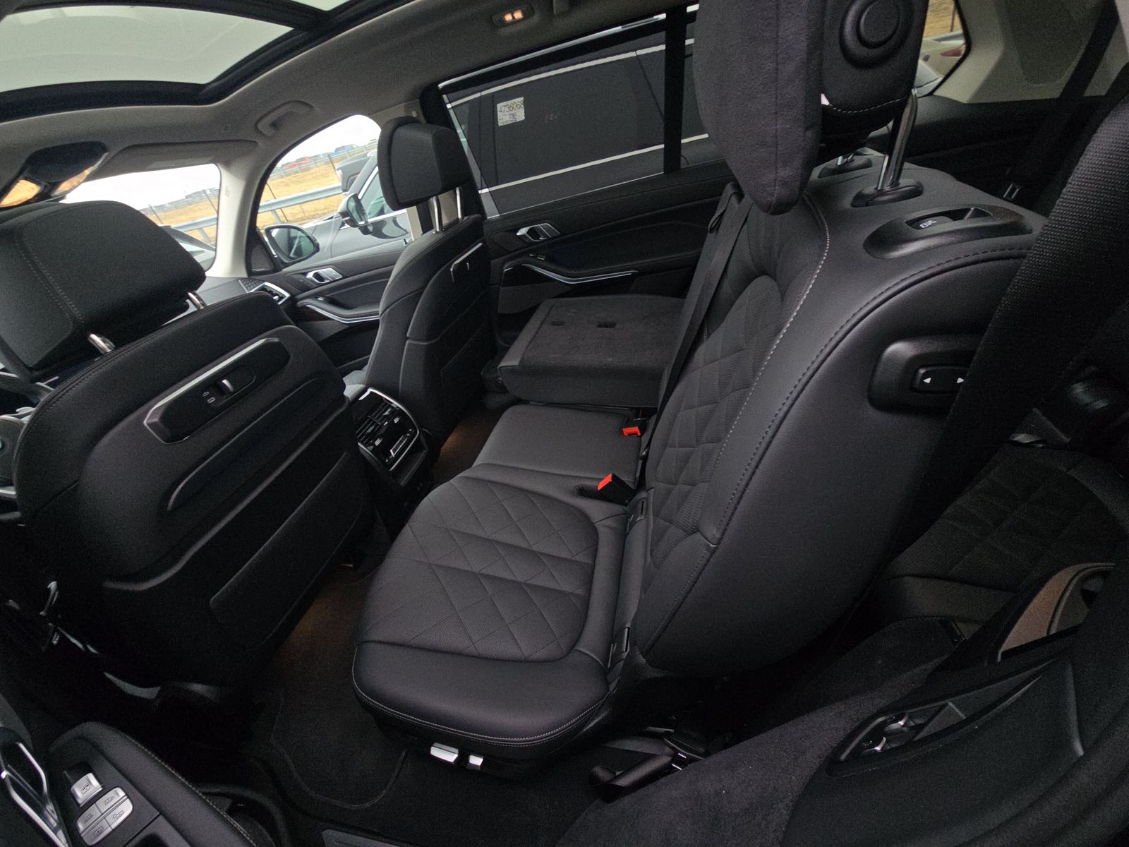 2026 BMW X7 xDrive40i AWD