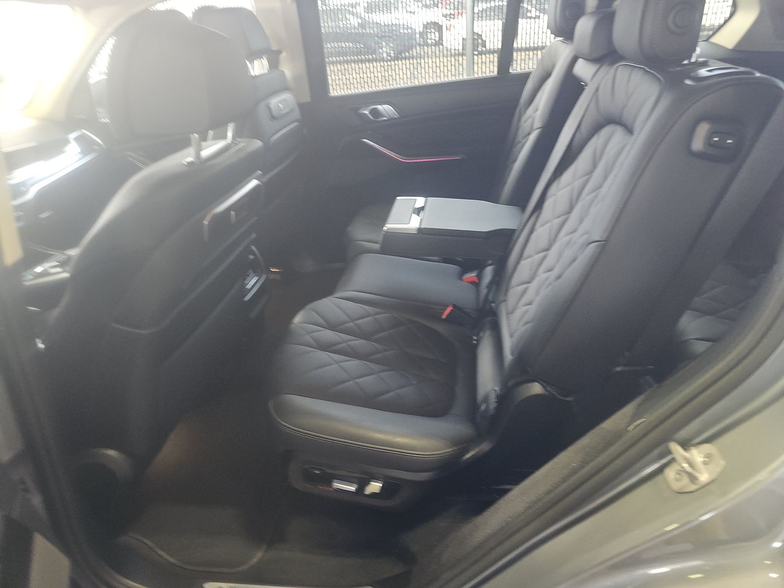 2026 BMW X7 xDrive40i AWD