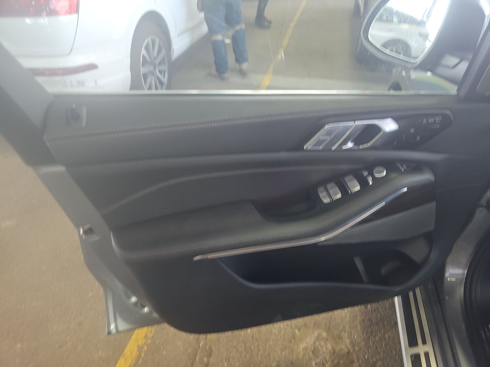 2026 BMW X7 xDrive40i AWD