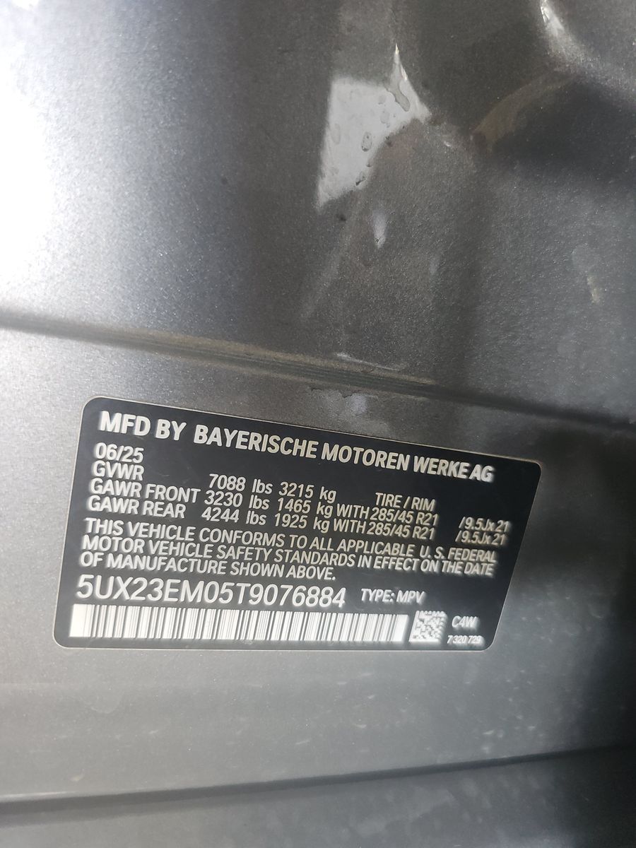 2026 BMW X7 xDrive40i AWD