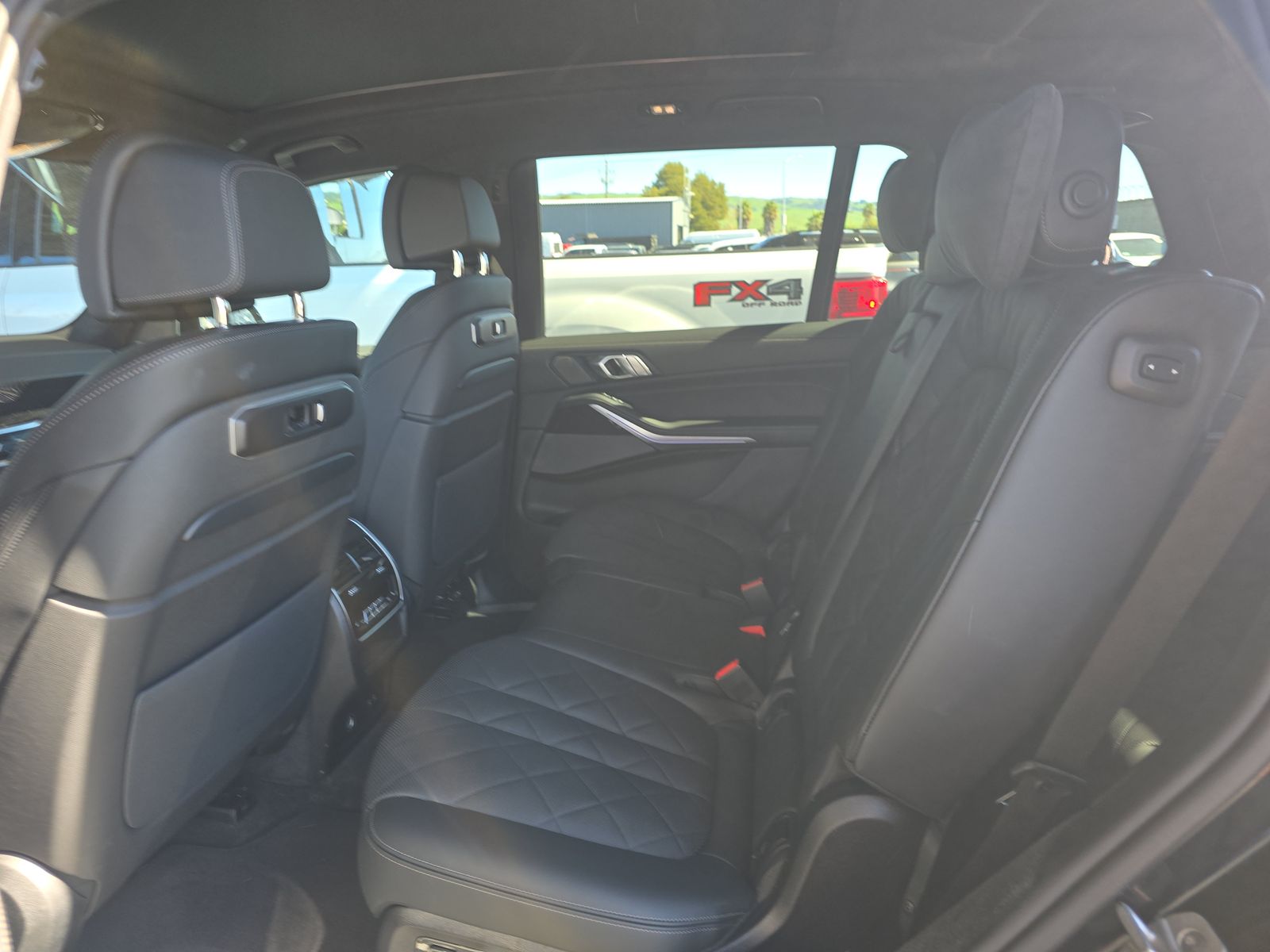 2026 BMW X7 xDrive40i AWD