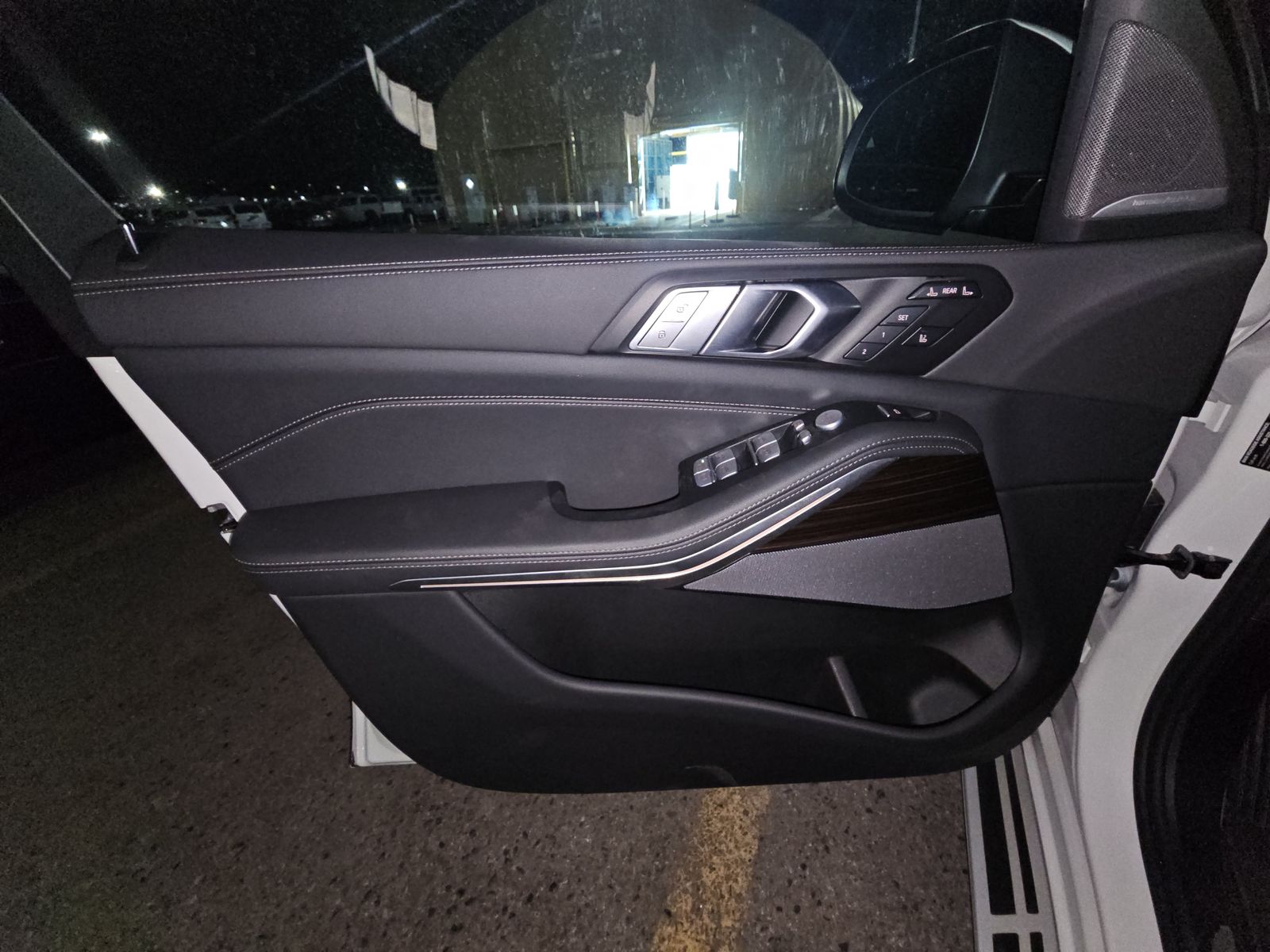 2026 BMW X7 xDrive40i AWD