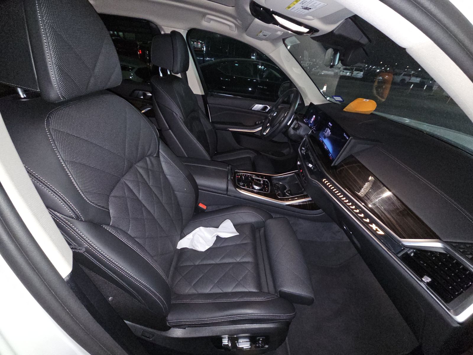 2026 BMW X7 xDrive40i AWD