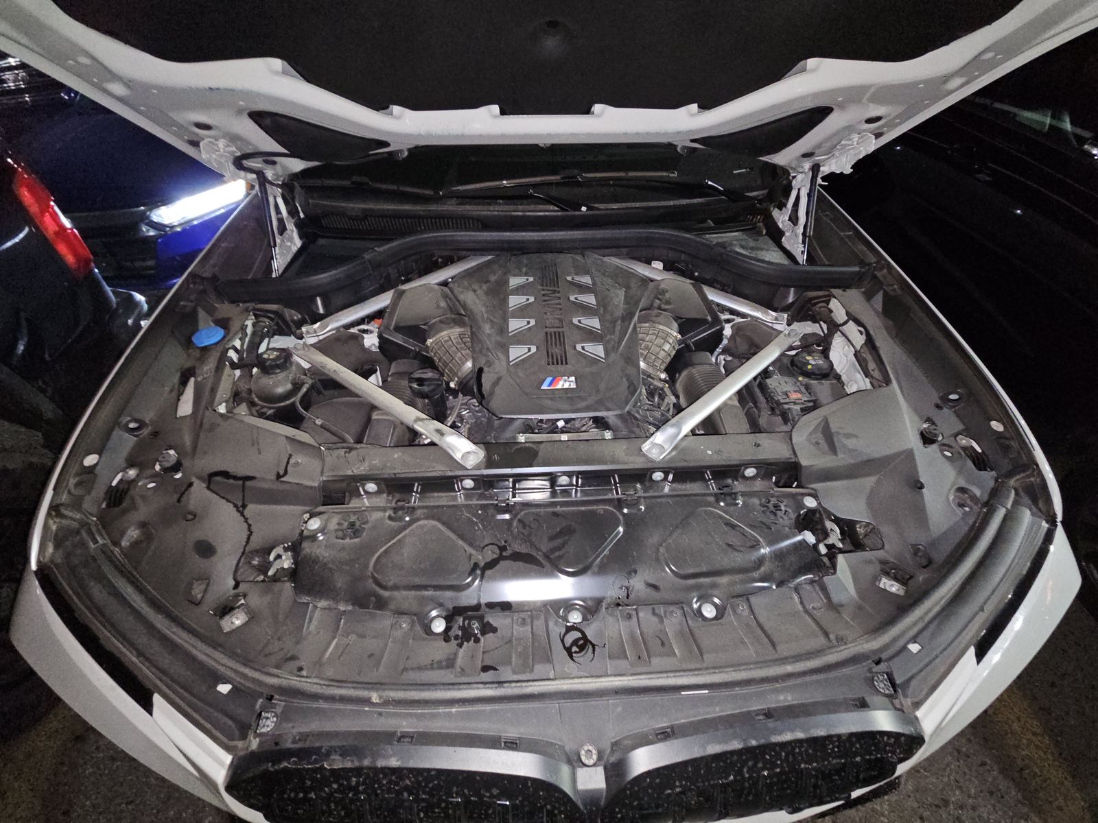 2026 BMW X7 M60i AWD