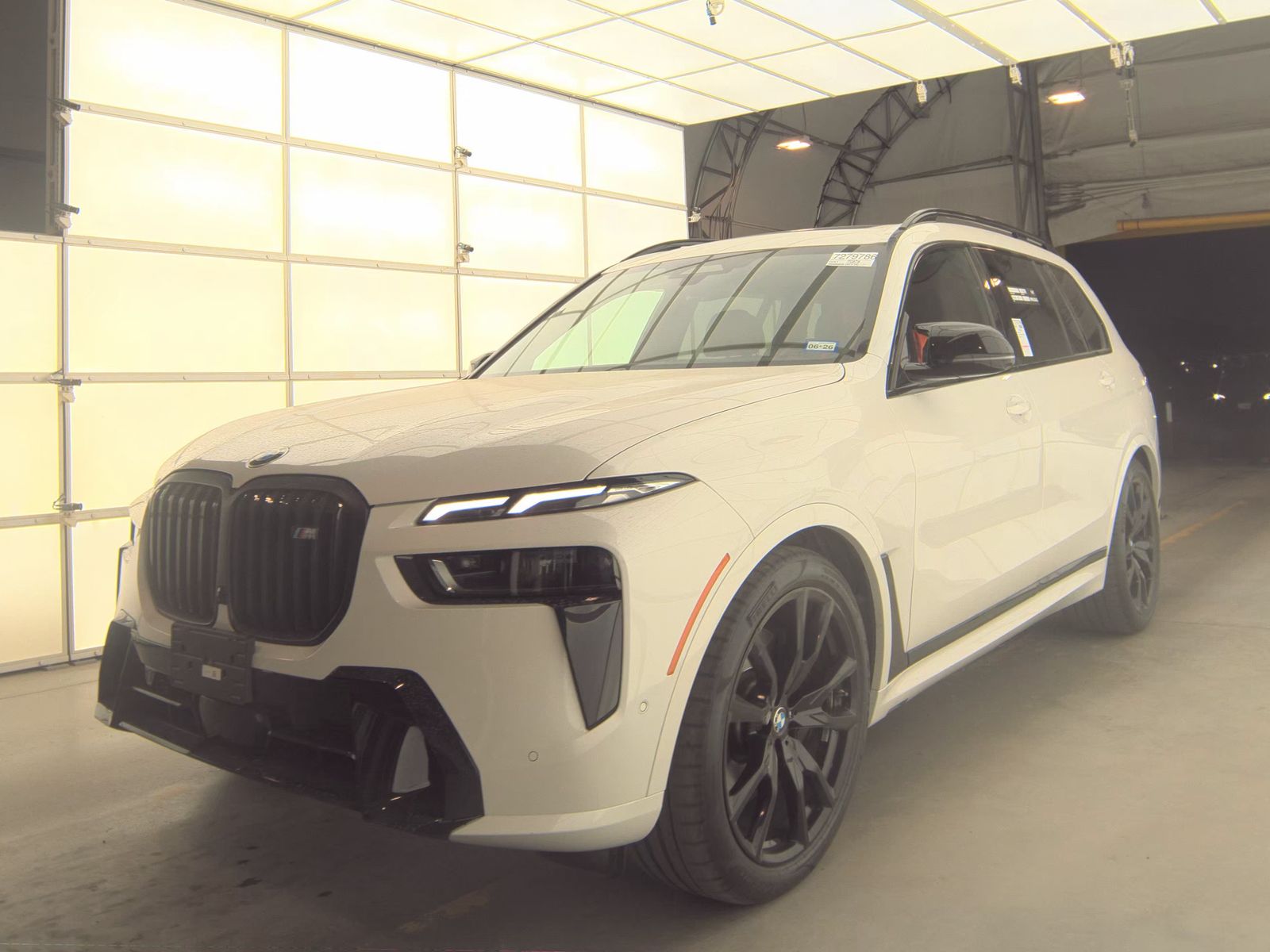 2026 BMW X7 M60i AWD