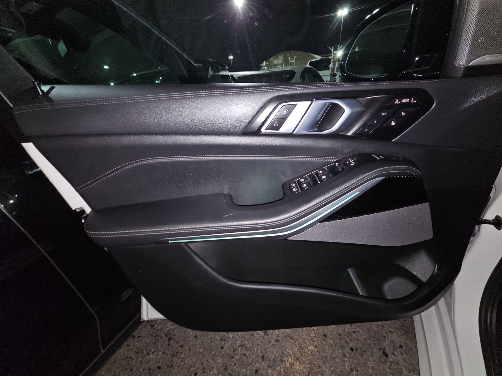 2026 BMW X7 M60i AWD