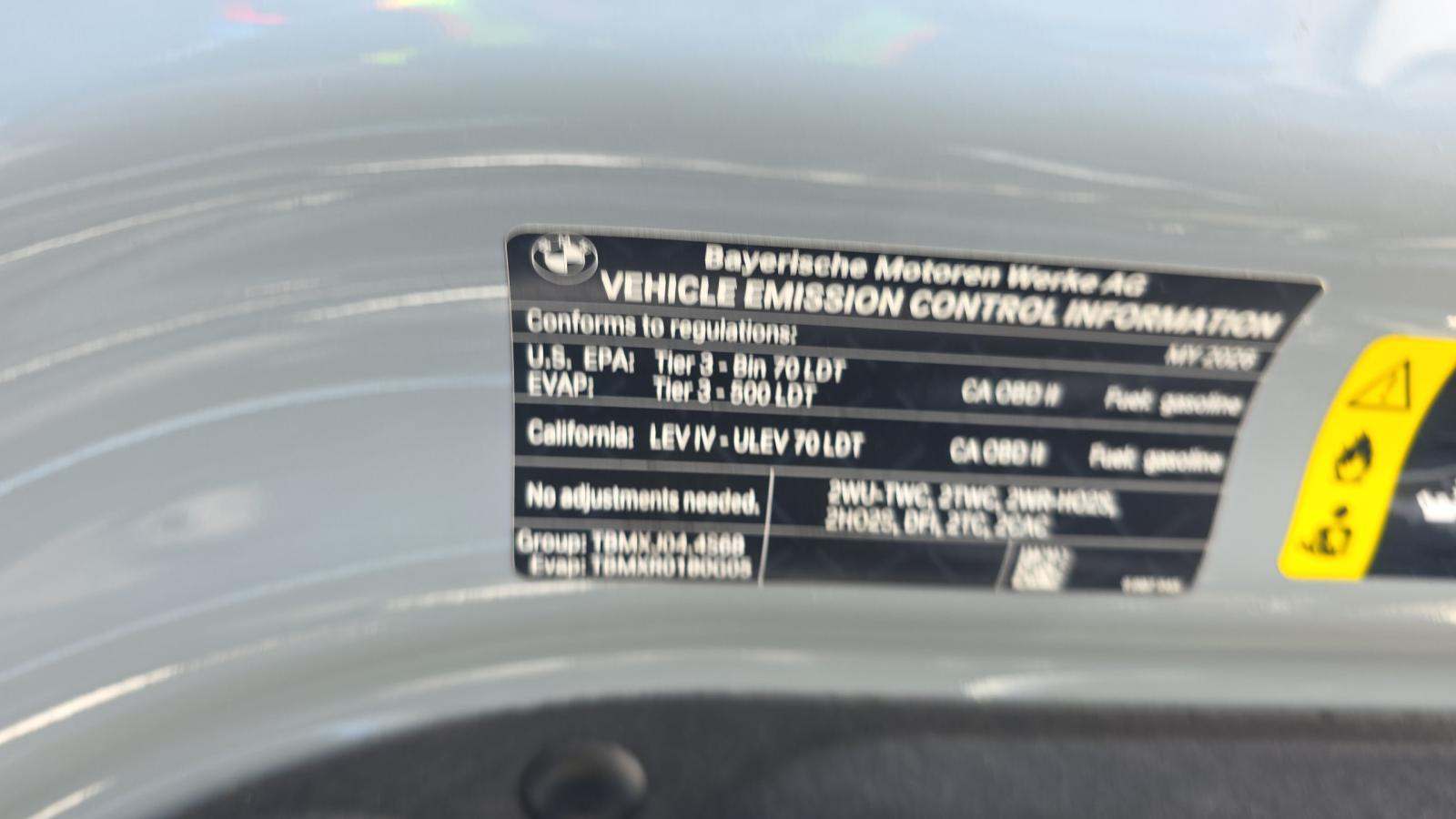 2026 BMW X7 M60i AWD