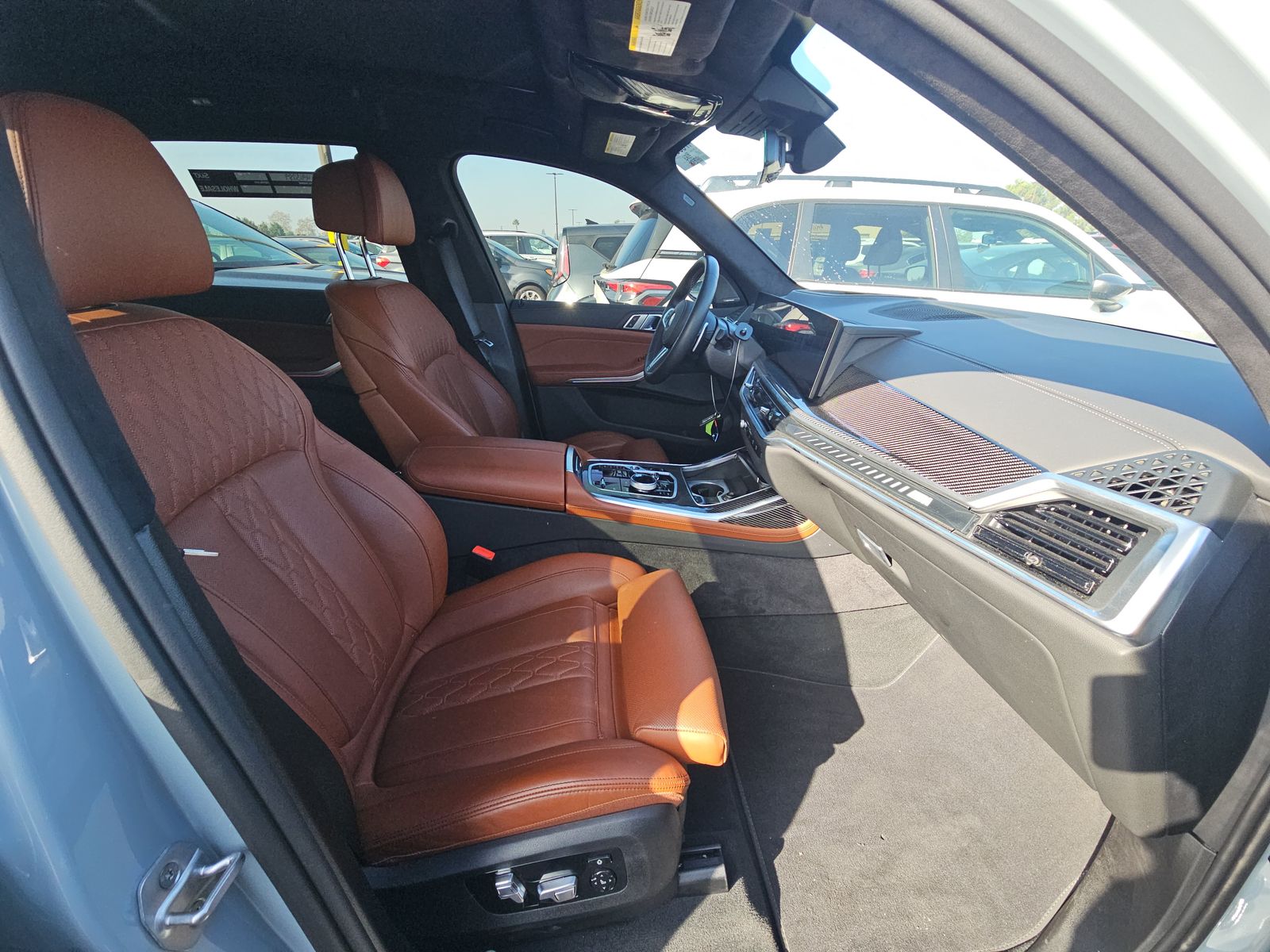 2026 BMW X7 M60i AWD