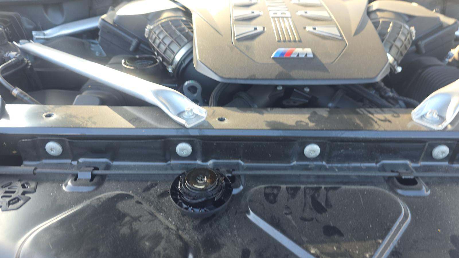 2026 BMW X7 M60i AWD