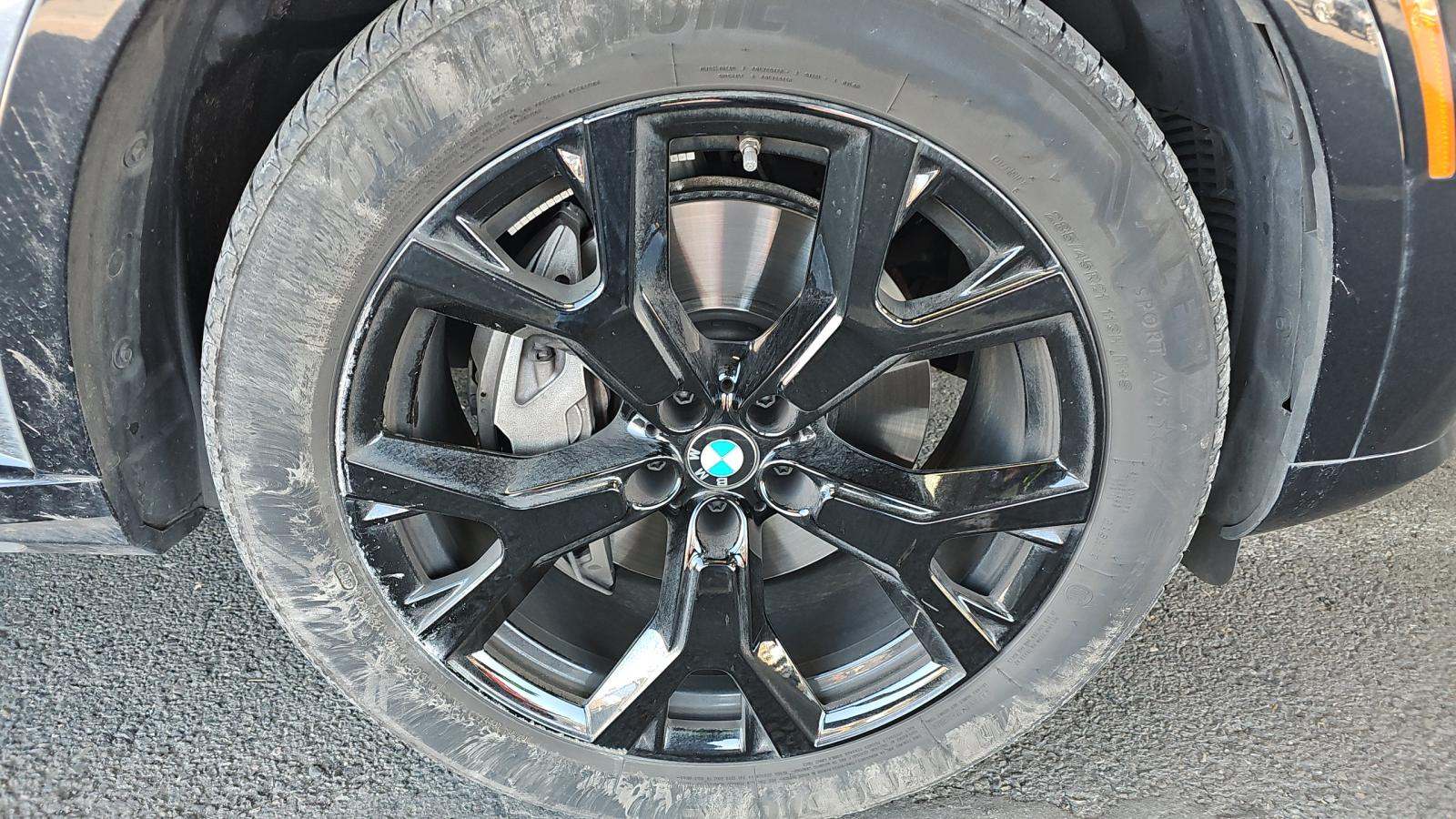 2026 BMW X7 xDrive40i AWD