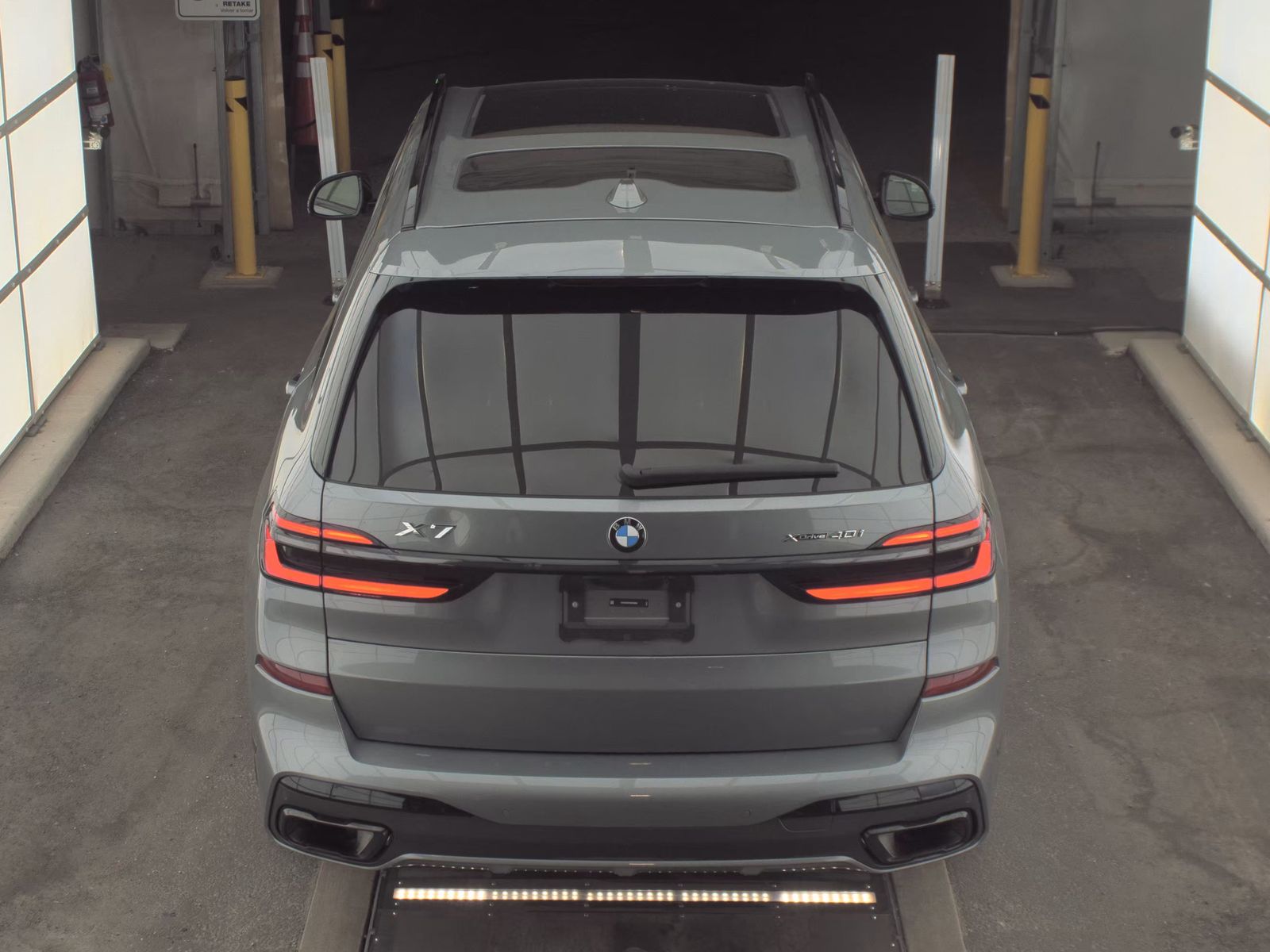 2025 BMW X7 xDrive40i AWD