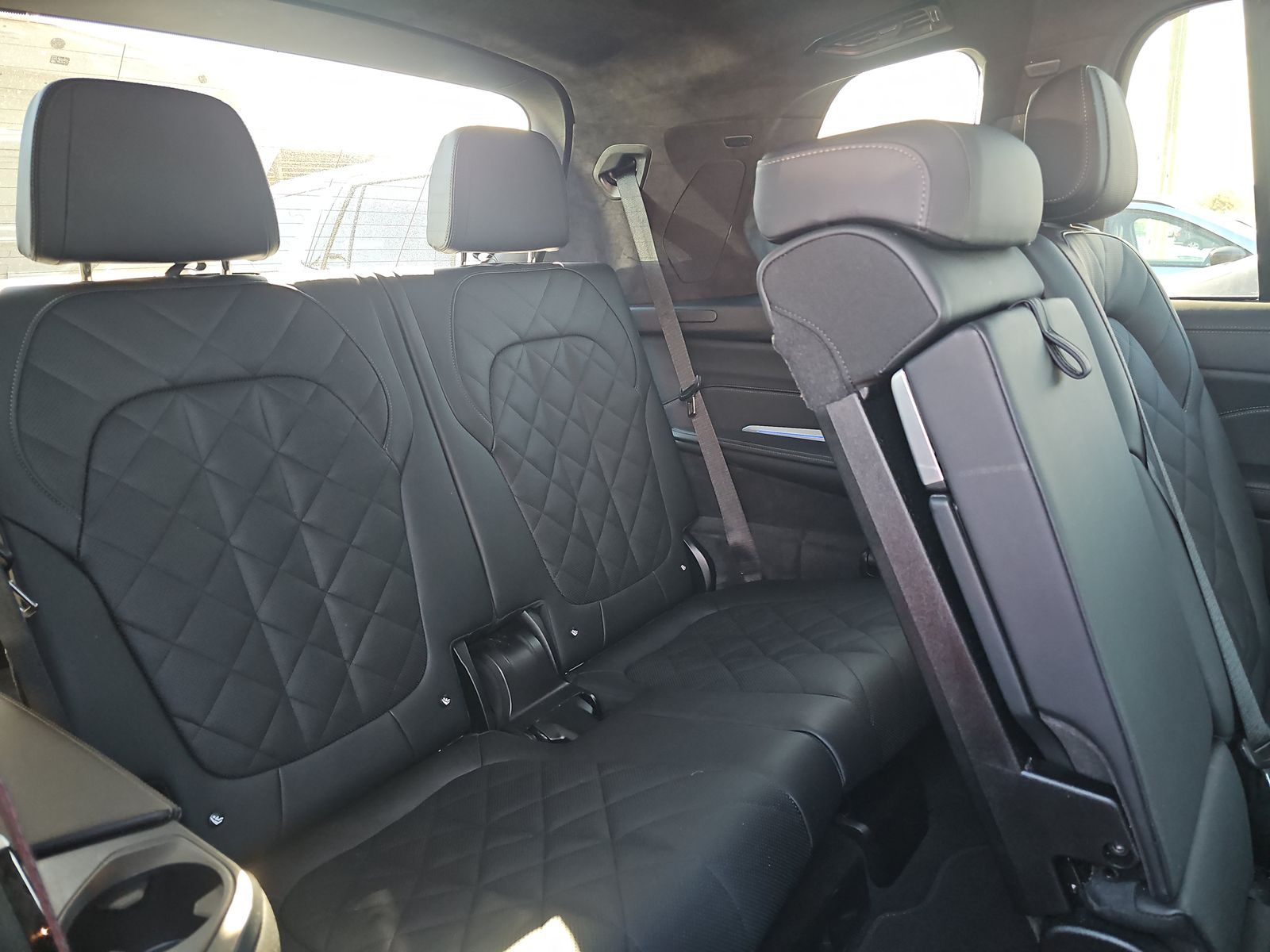 2025 BMW X7 xDrive40i AWD