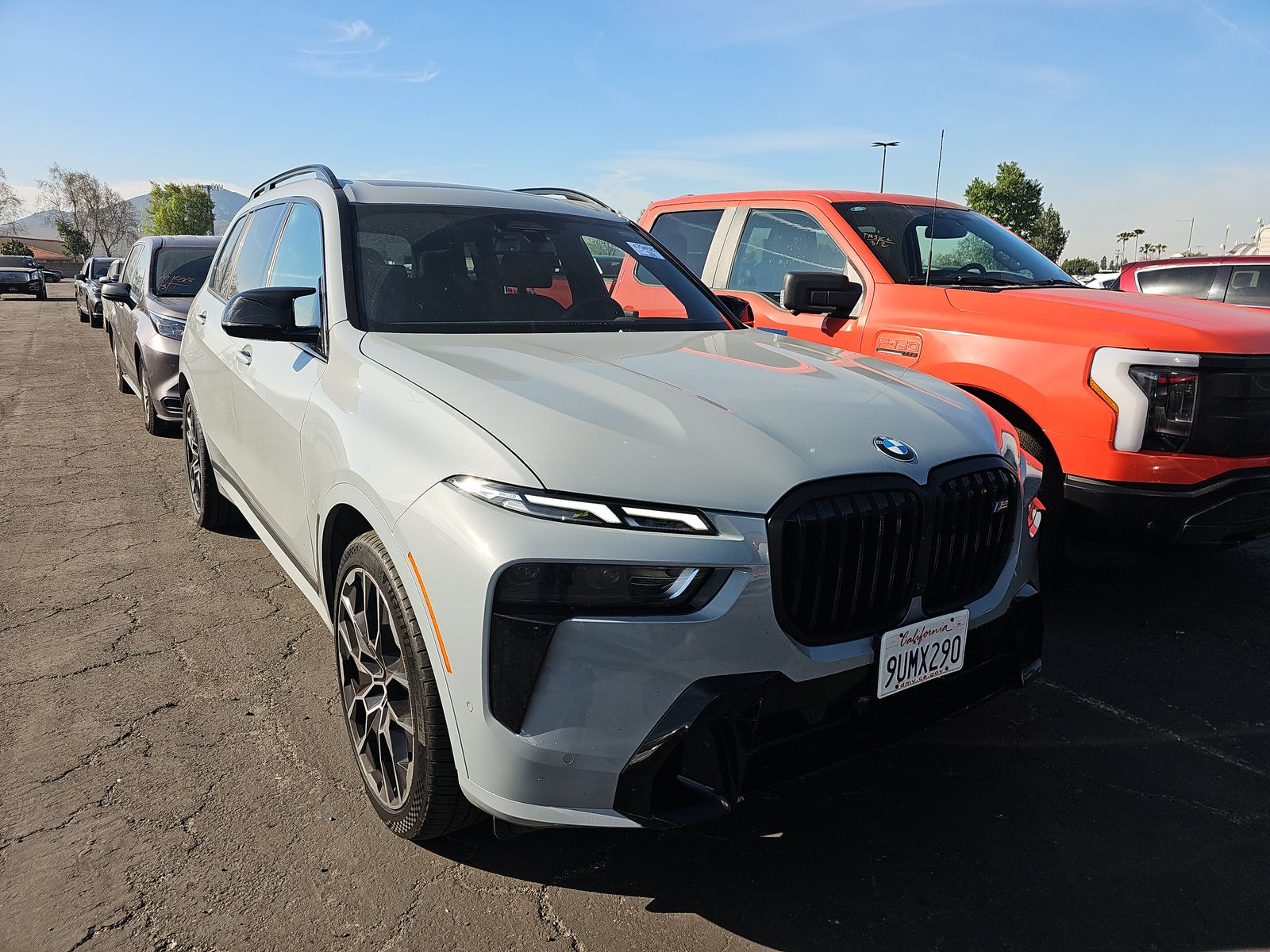 2026 BMW X7 M60i AWD