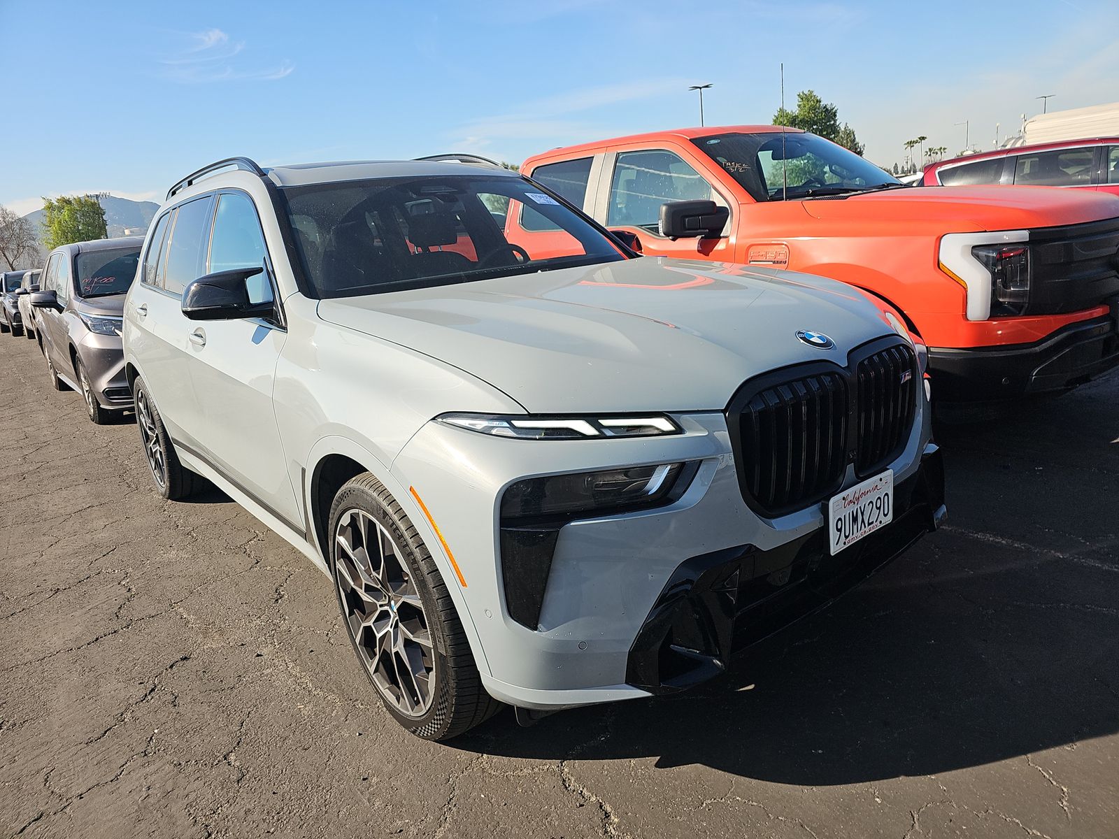 2026 BMW X7 M60i AWD