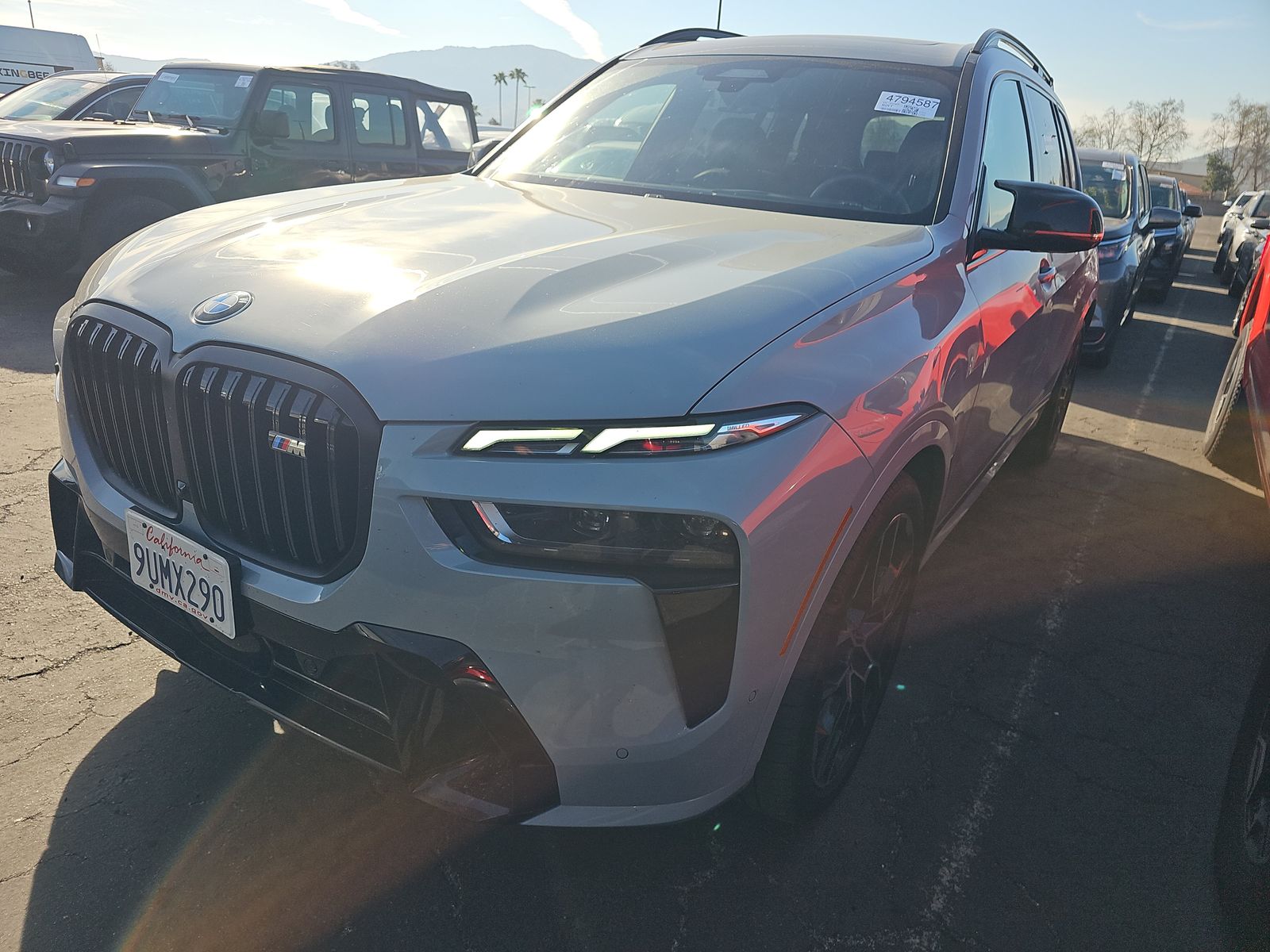 2026 BMW X7 M60i AWD