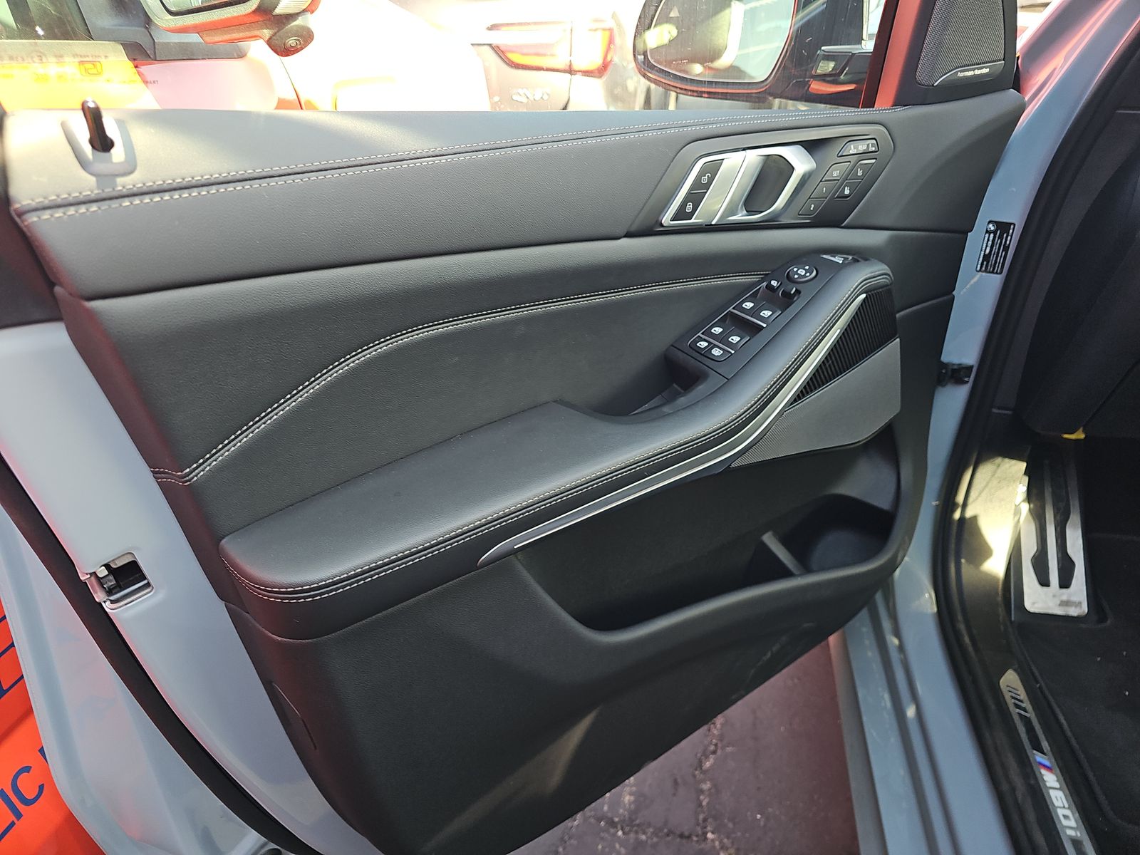 2026 BMW X7 M60i AWD