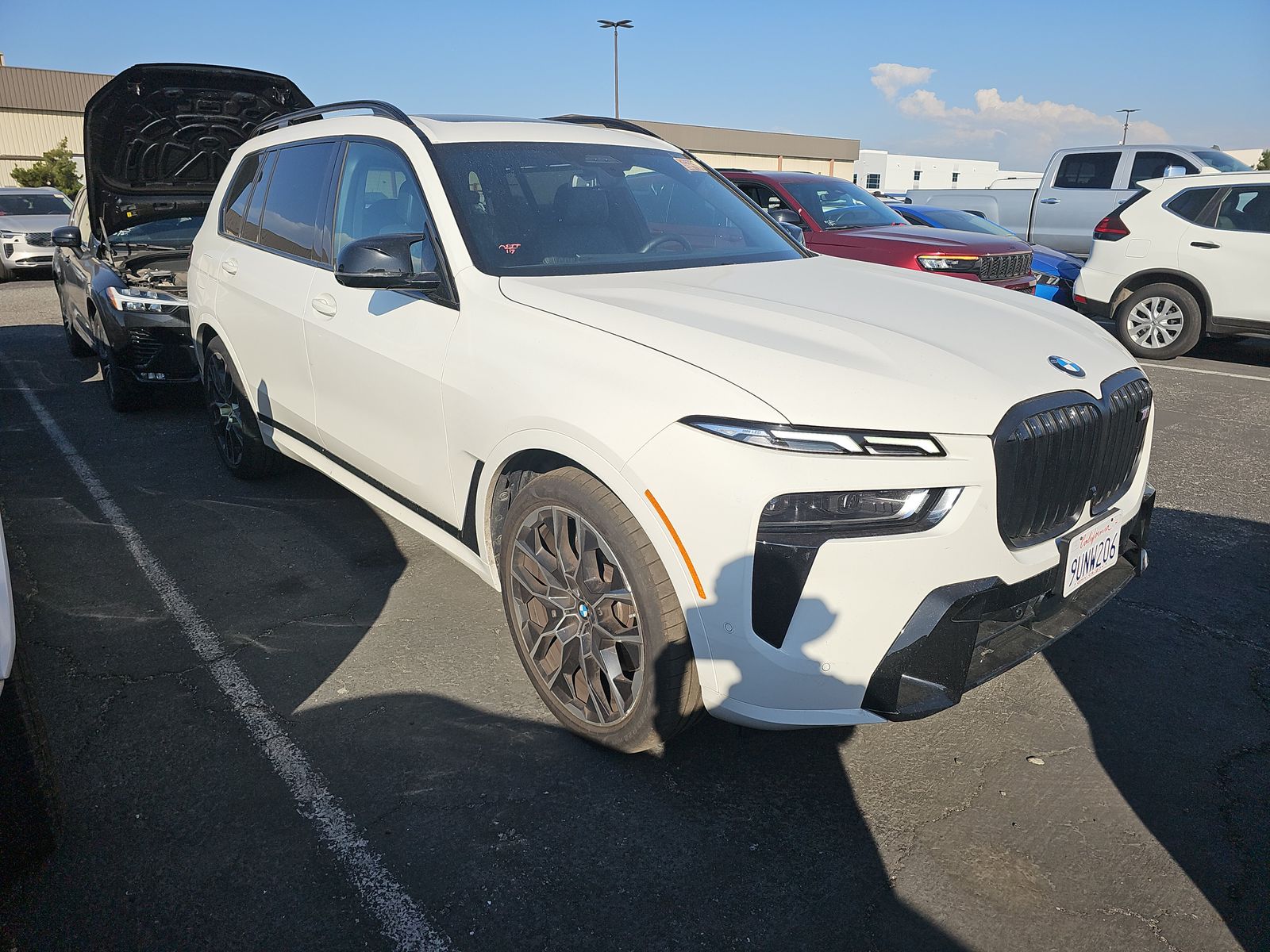 2026 BMW X7 M60i AWD