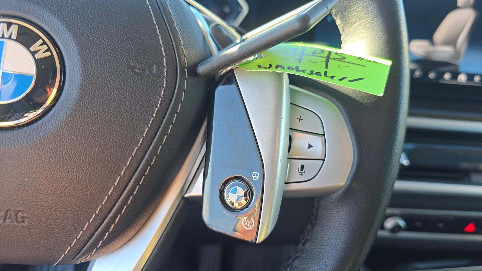 2025 BMW X7 xDrive40i AWD