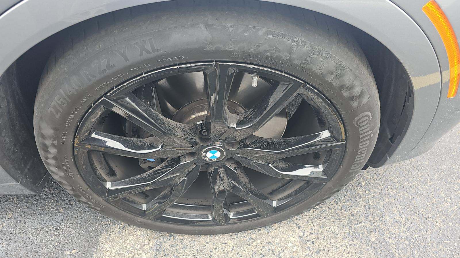 2026 BMW X7 M60i AWD