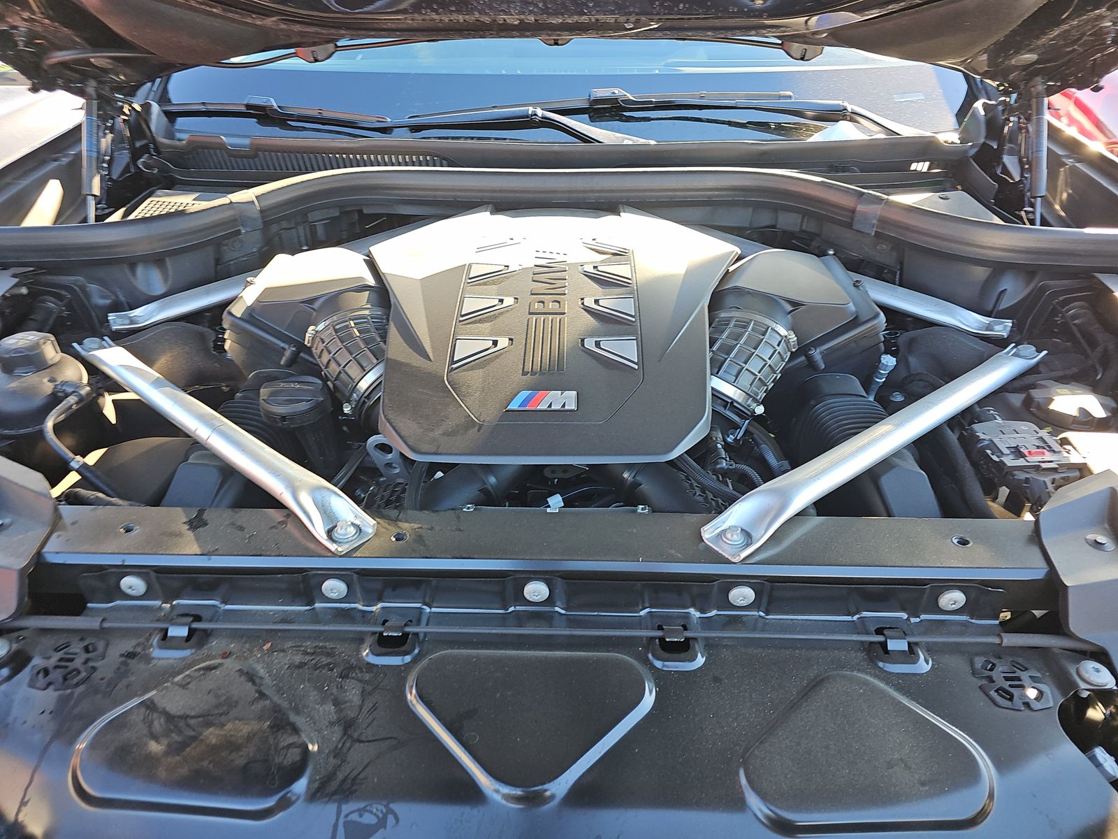 2026 BMW X7 M60i AWD